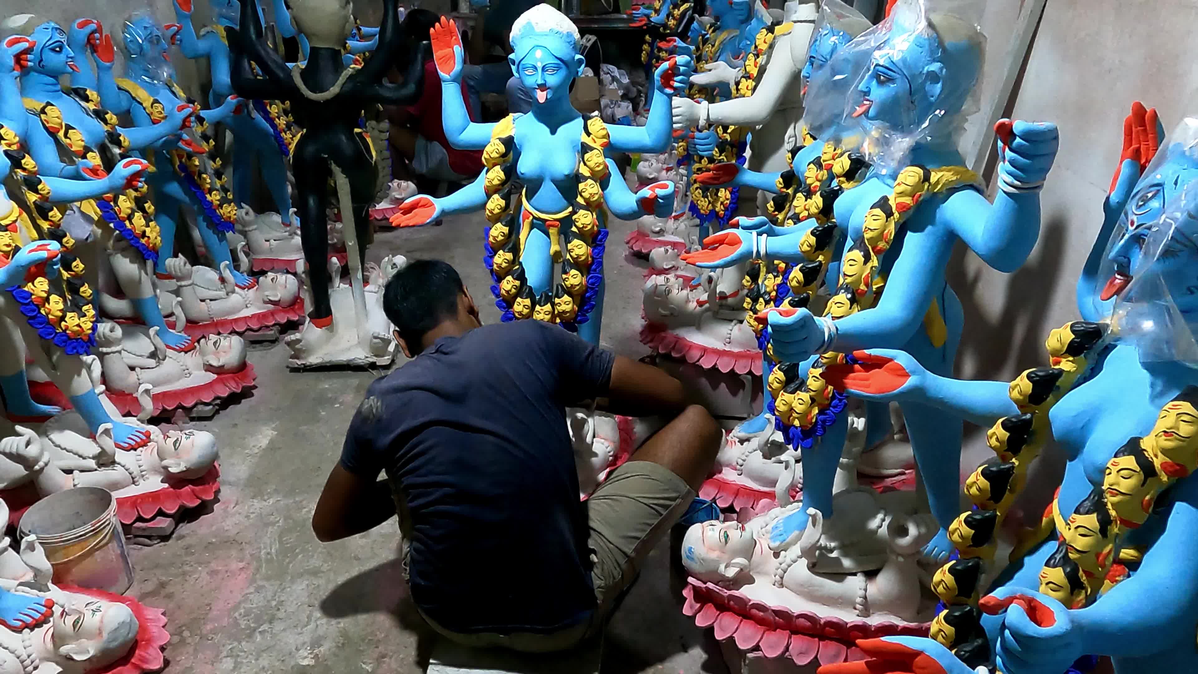 Preparation Of Kali Puja Festival In Kolkata