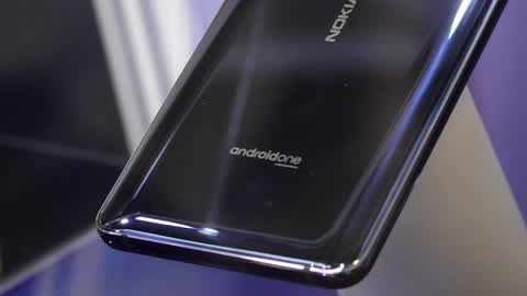 The new Nokia 9 PureView with 5 cameras