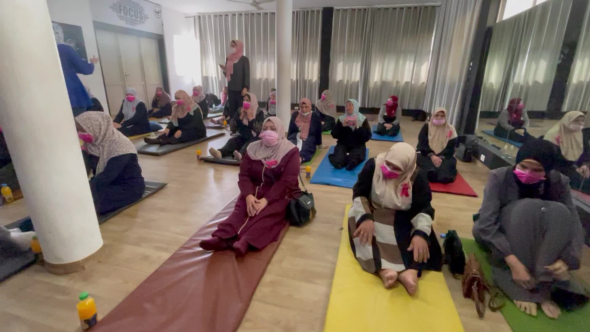Palestinian cancer patients practise yoga