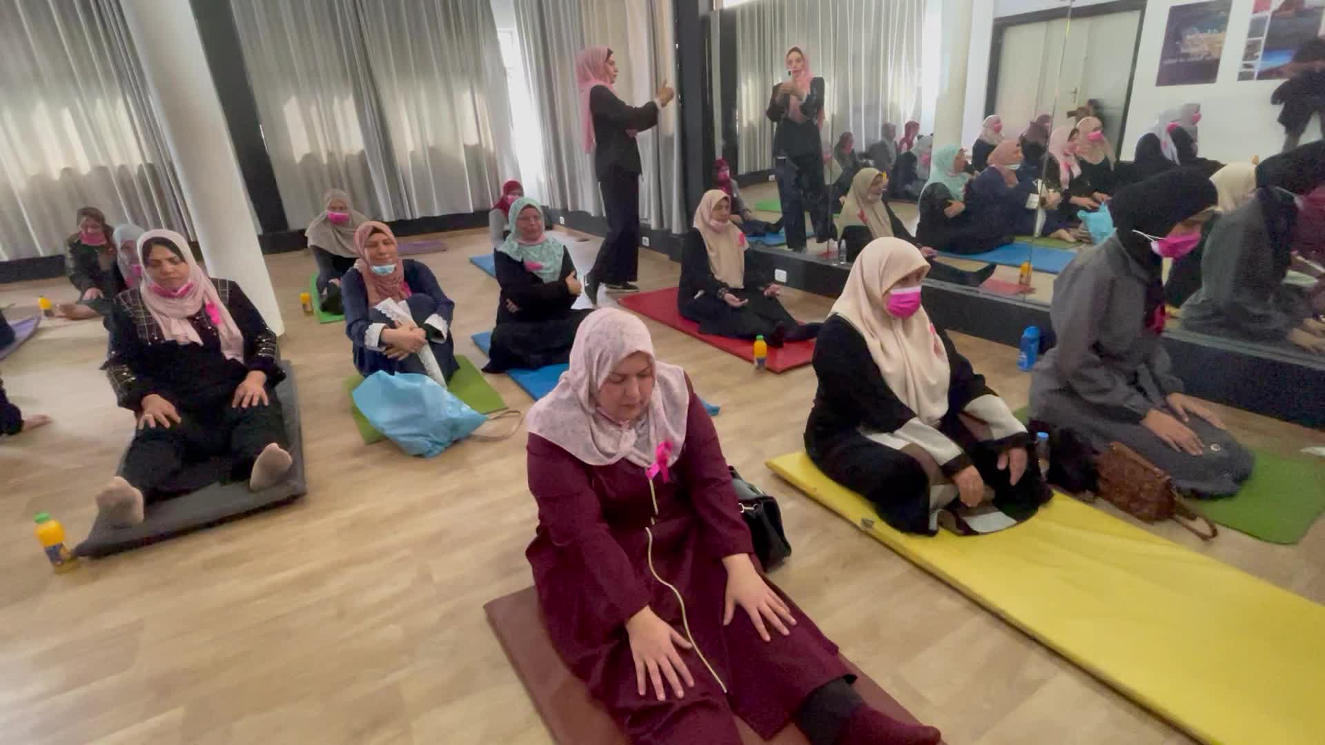 Palestinian cancer patients practise yoga