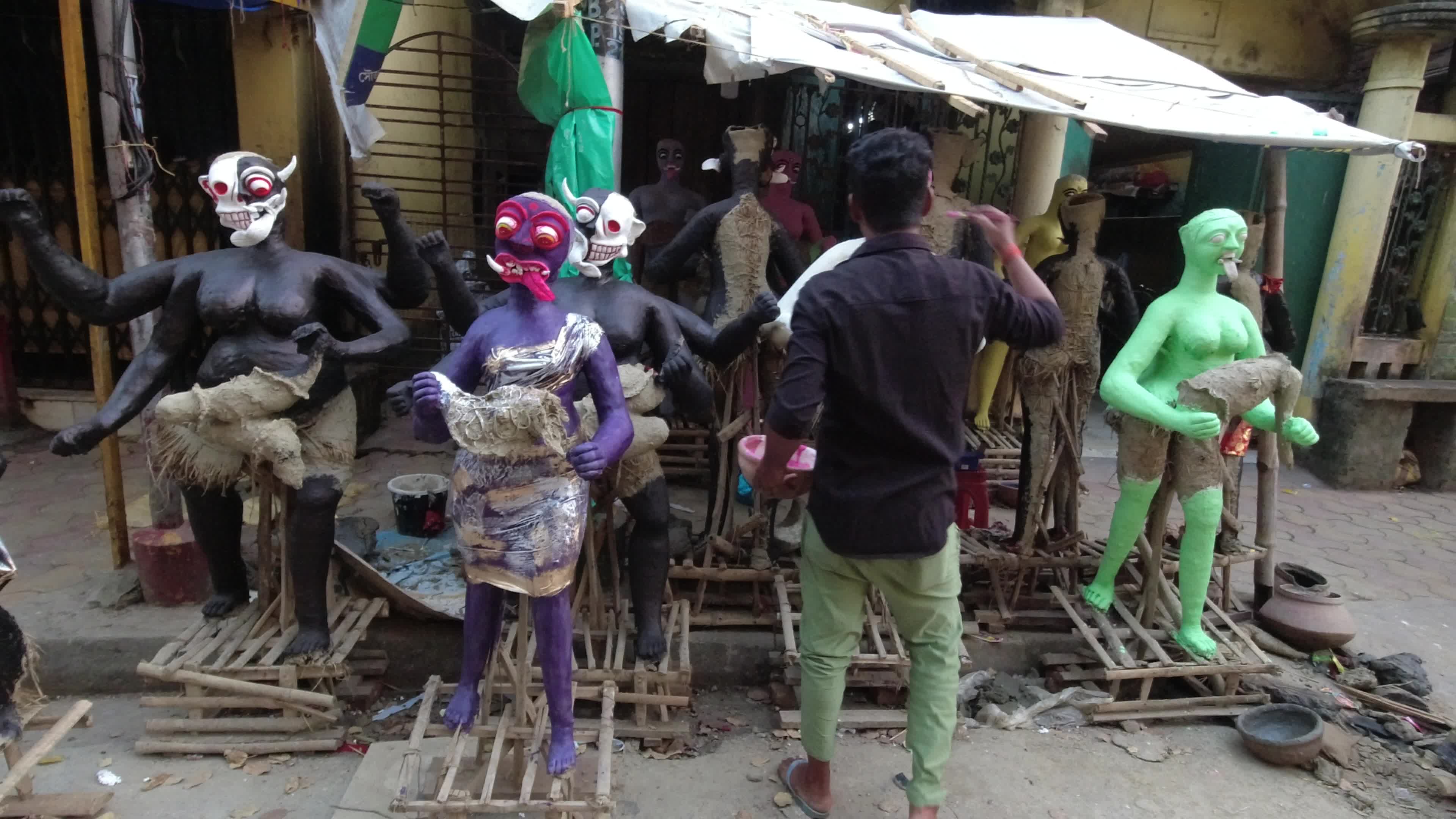 Kali puja preparation in Kolkata .