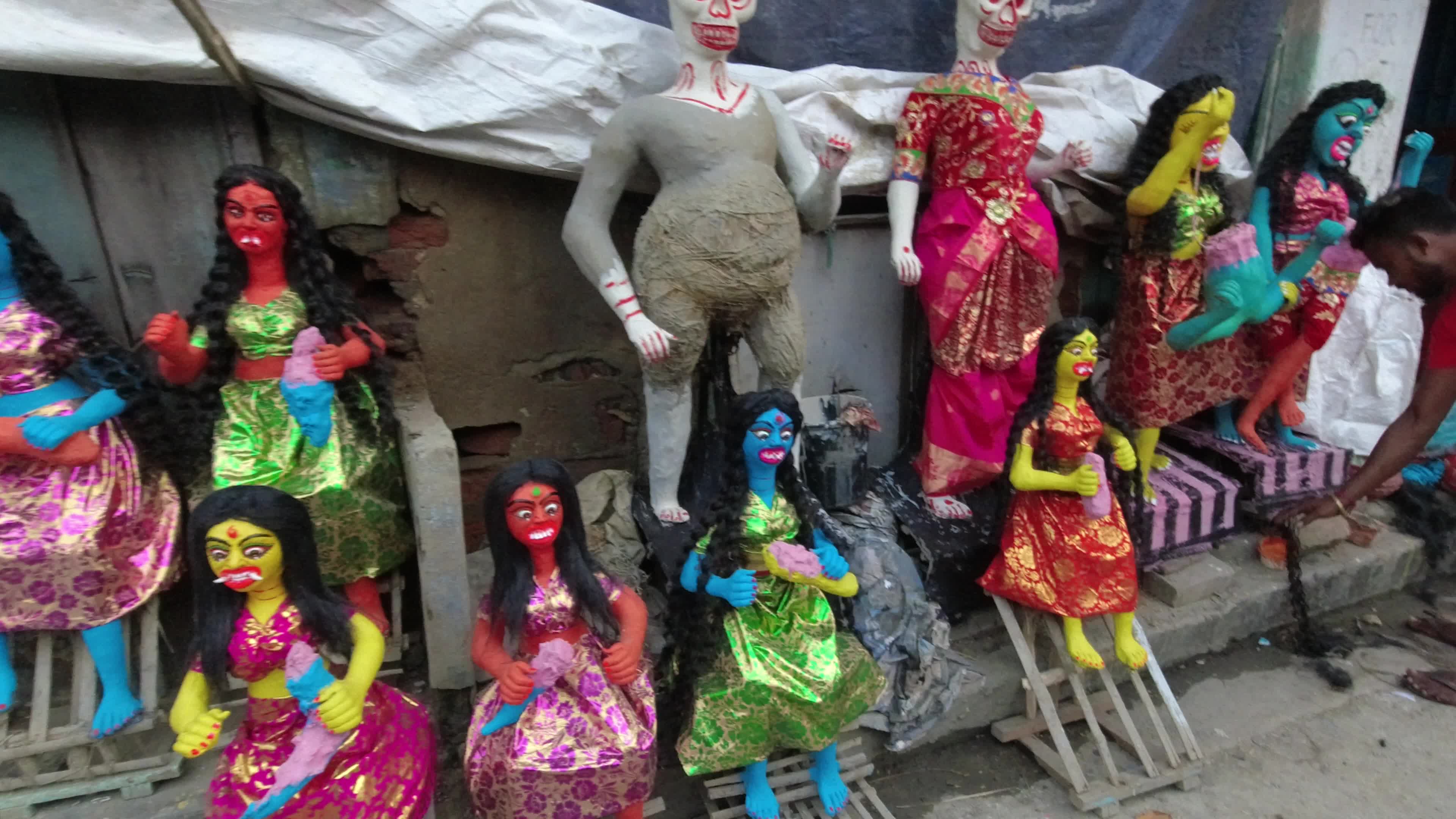 Kali puja preparation in Kolkata .