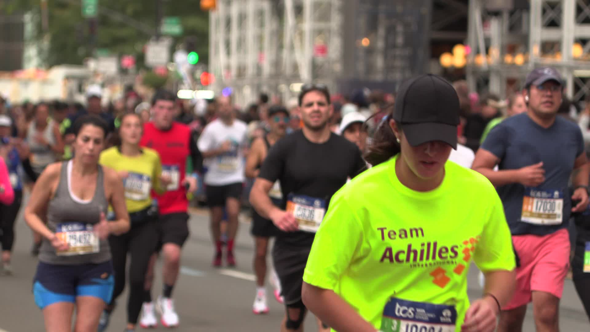 Thousands run in 50th New York City Marathon