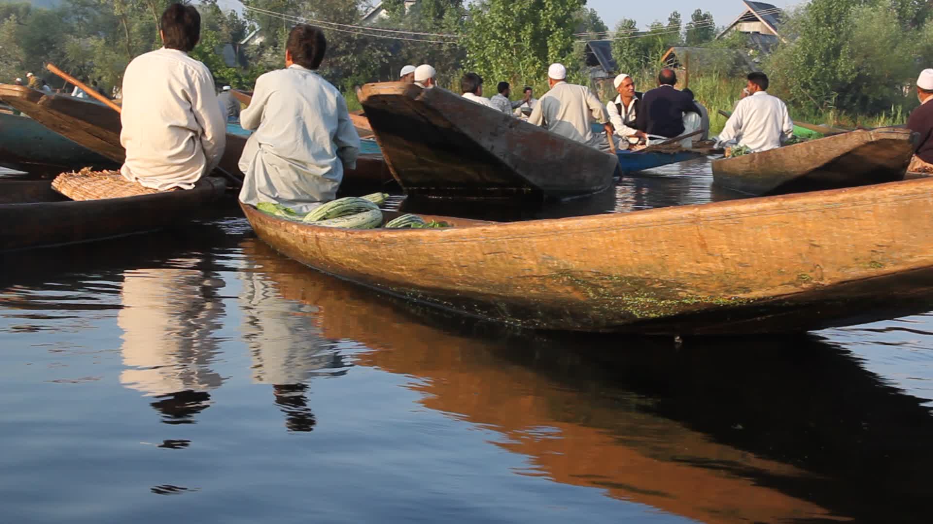 Floating vegetable market on Dal Lake in Srinagar
