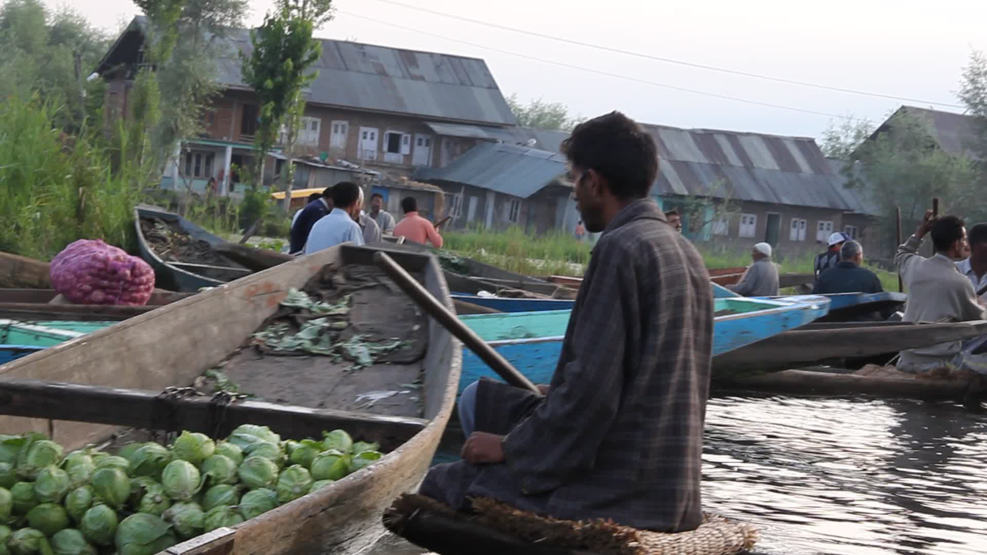 Floating vegetable market on Dal Lake in Srinagar