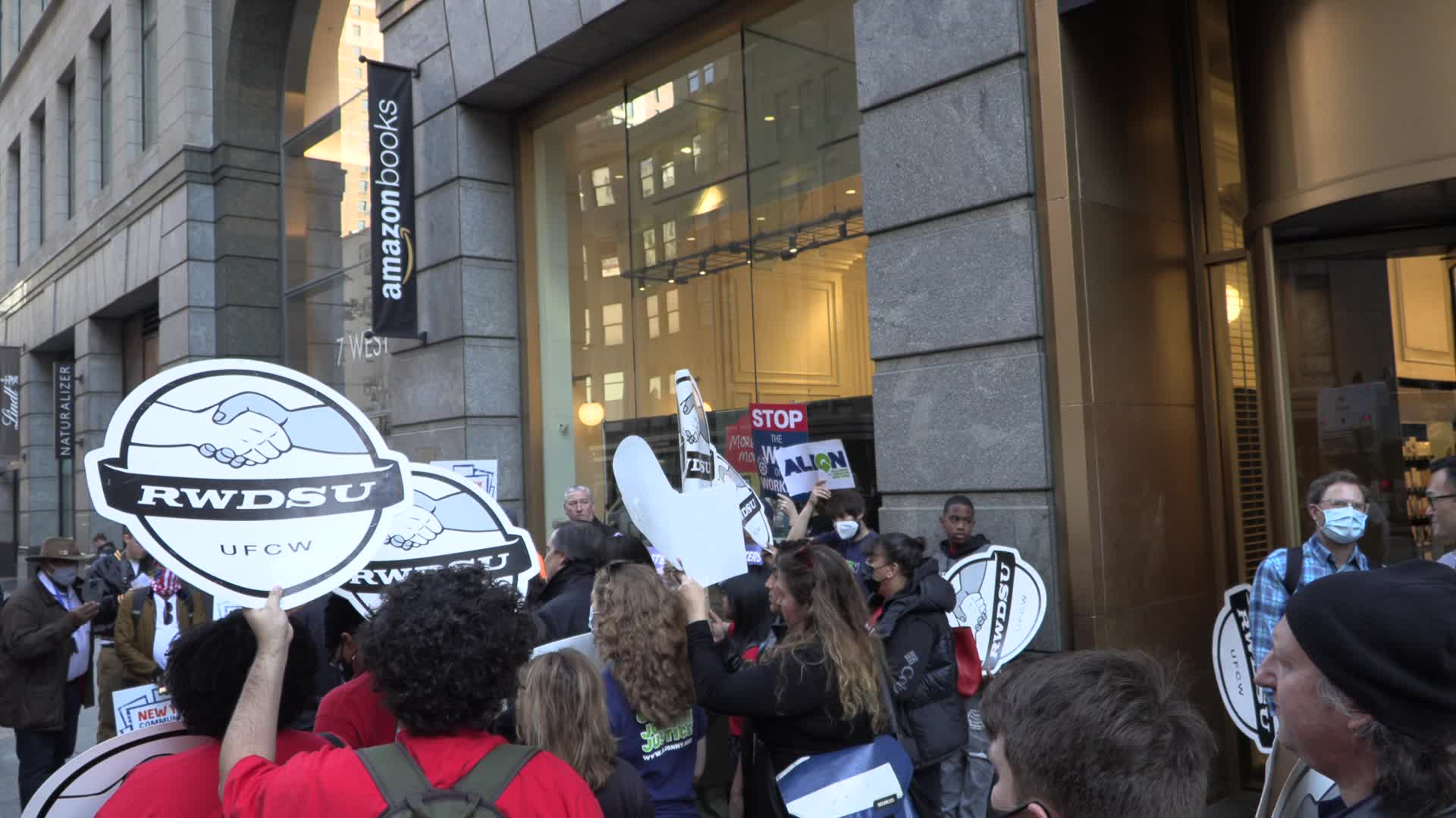 NYC: Workers launch coalition to fight Amazon 