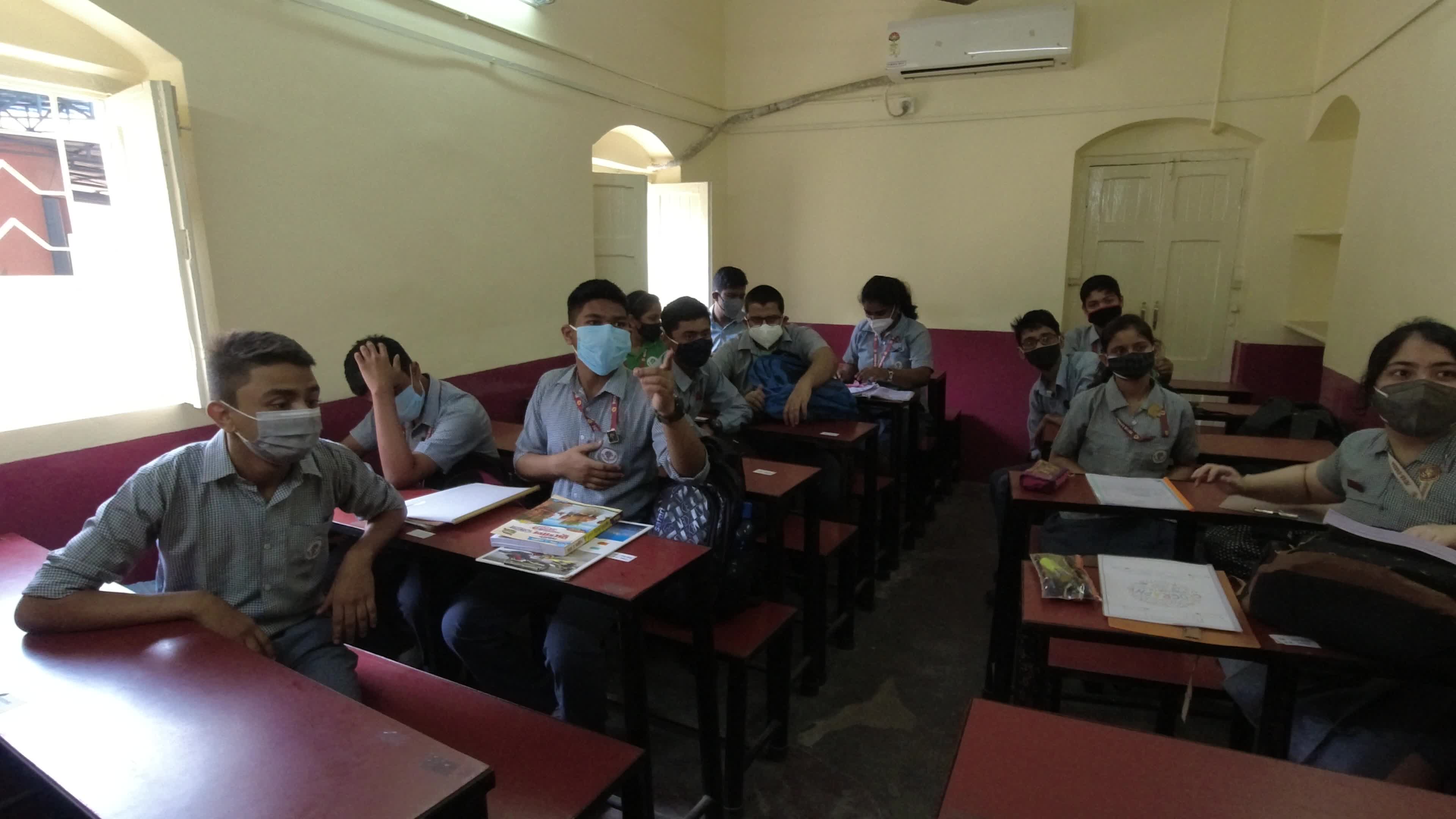 Schools reopen after 2 years in Kolkata .