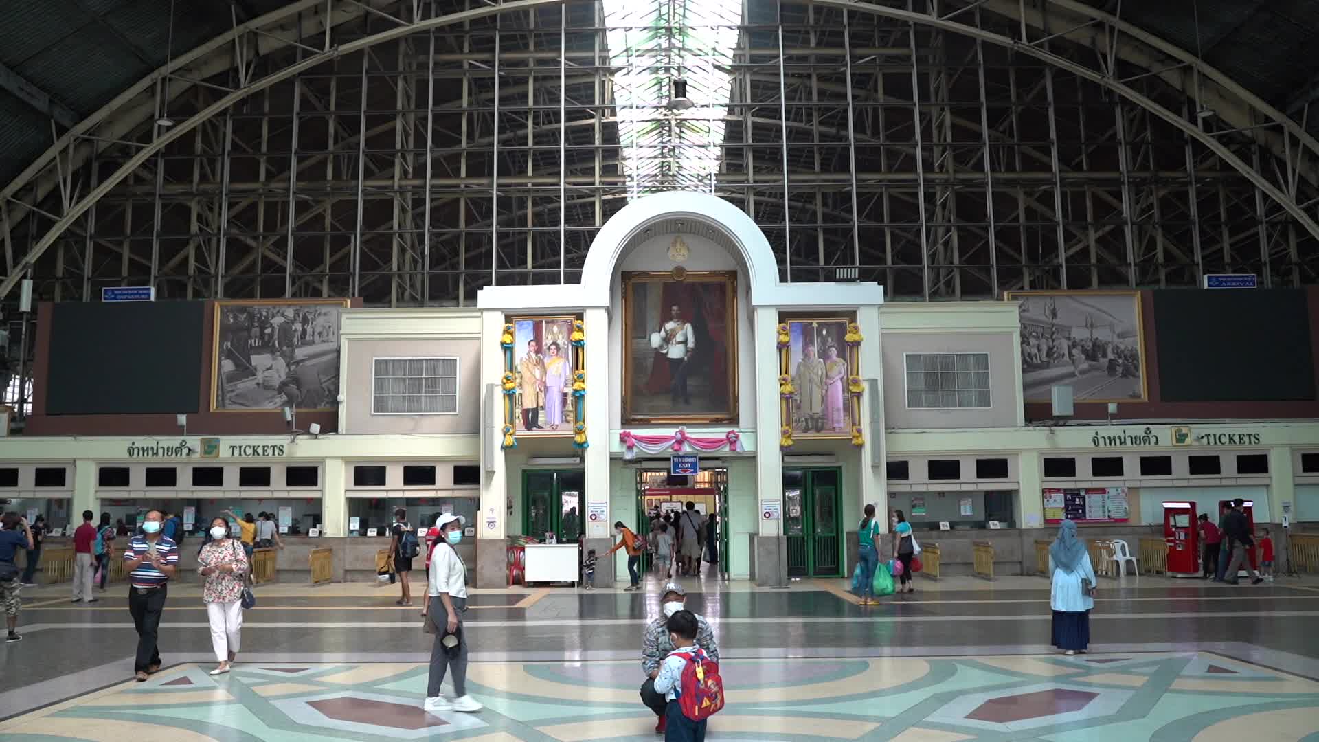 Close the Hua Lamphong Railway Station Service to end in November 
