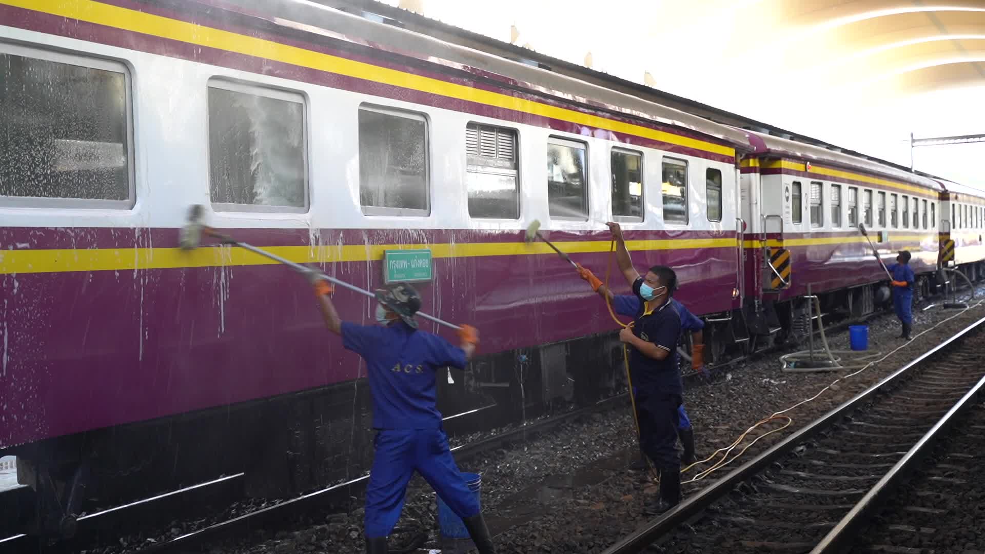Close the Hua Lamphong Railway Station Service to end in November 