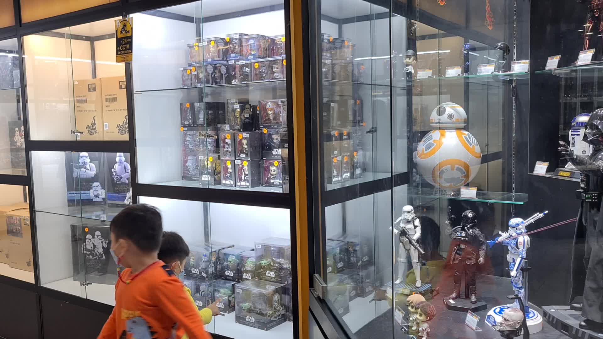 The biggest toy collection in Indonesia during the pandemic