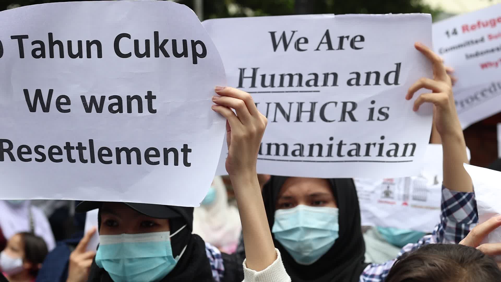 Afghan Refugees Protest in UNCHR Demand Resettlement