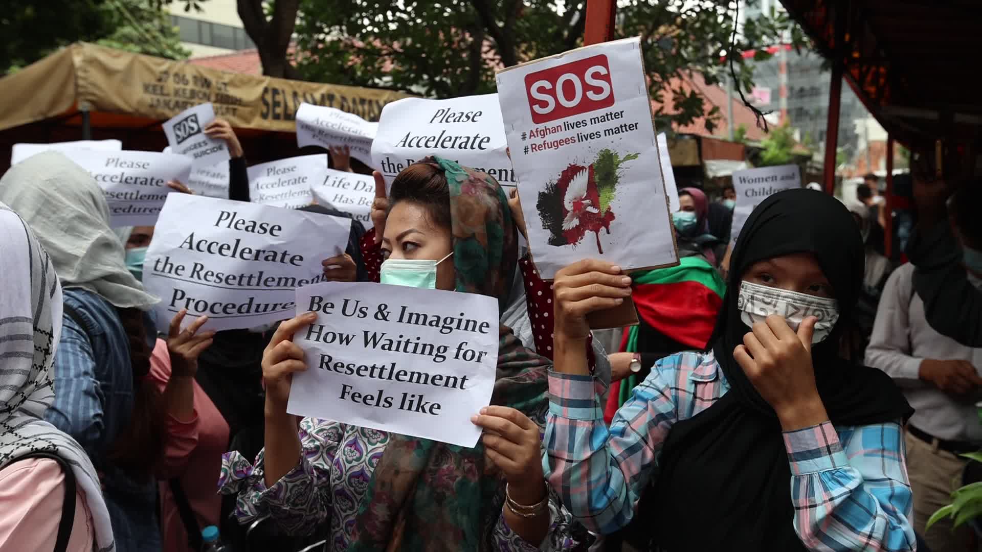 Afghan Refugees Protest in UNCHR Demand Resettlement