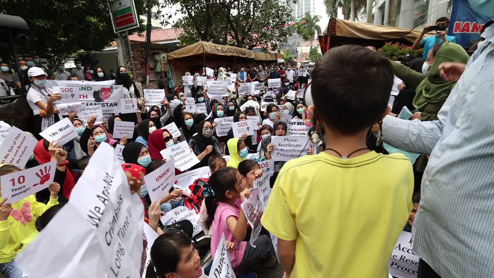 Afghan Refugees Protest in UNCHR Demand Resettlement