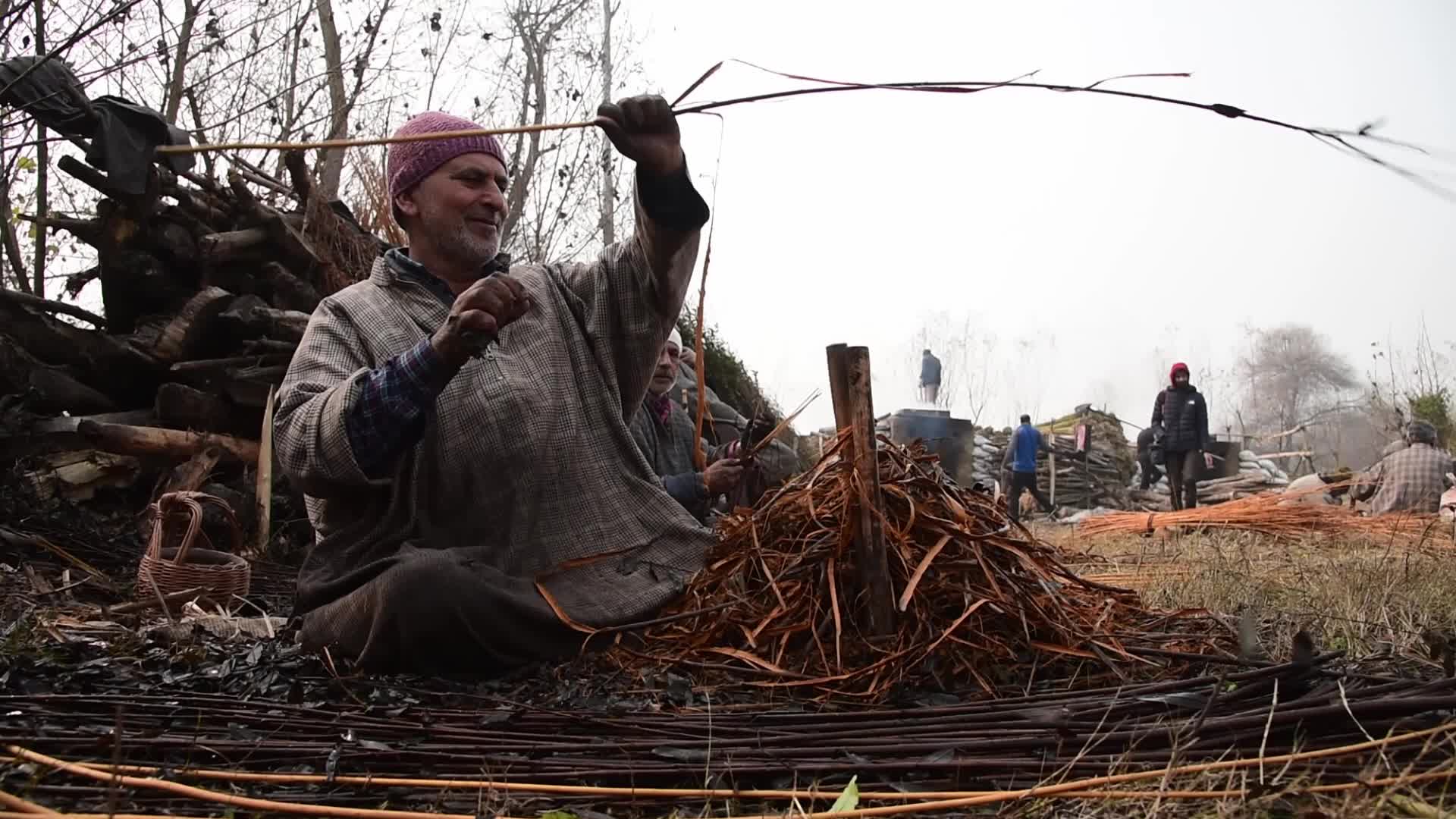 Daily life during cold day in Ganderbal