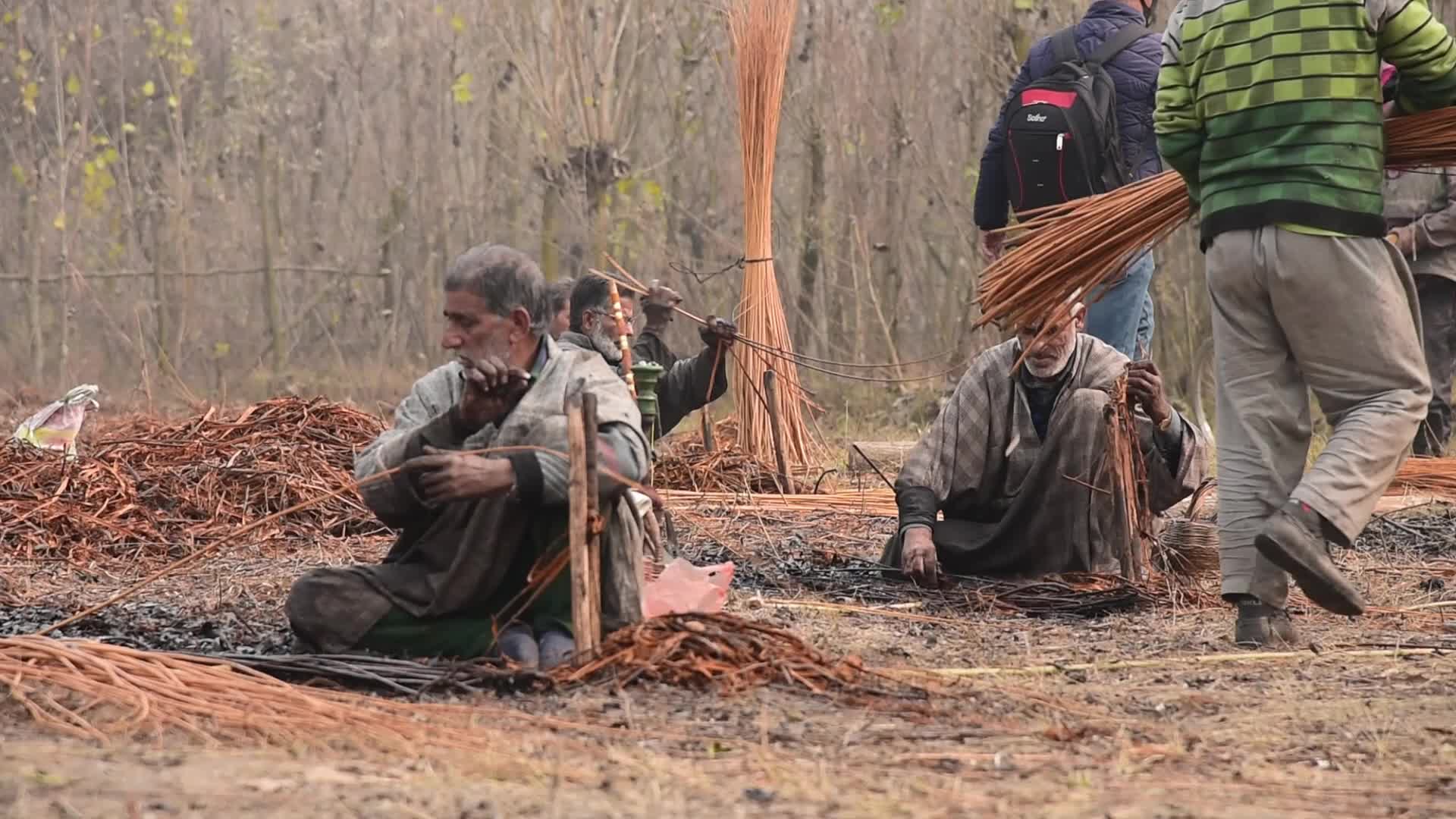 Daily life during cold day in Ganderbal