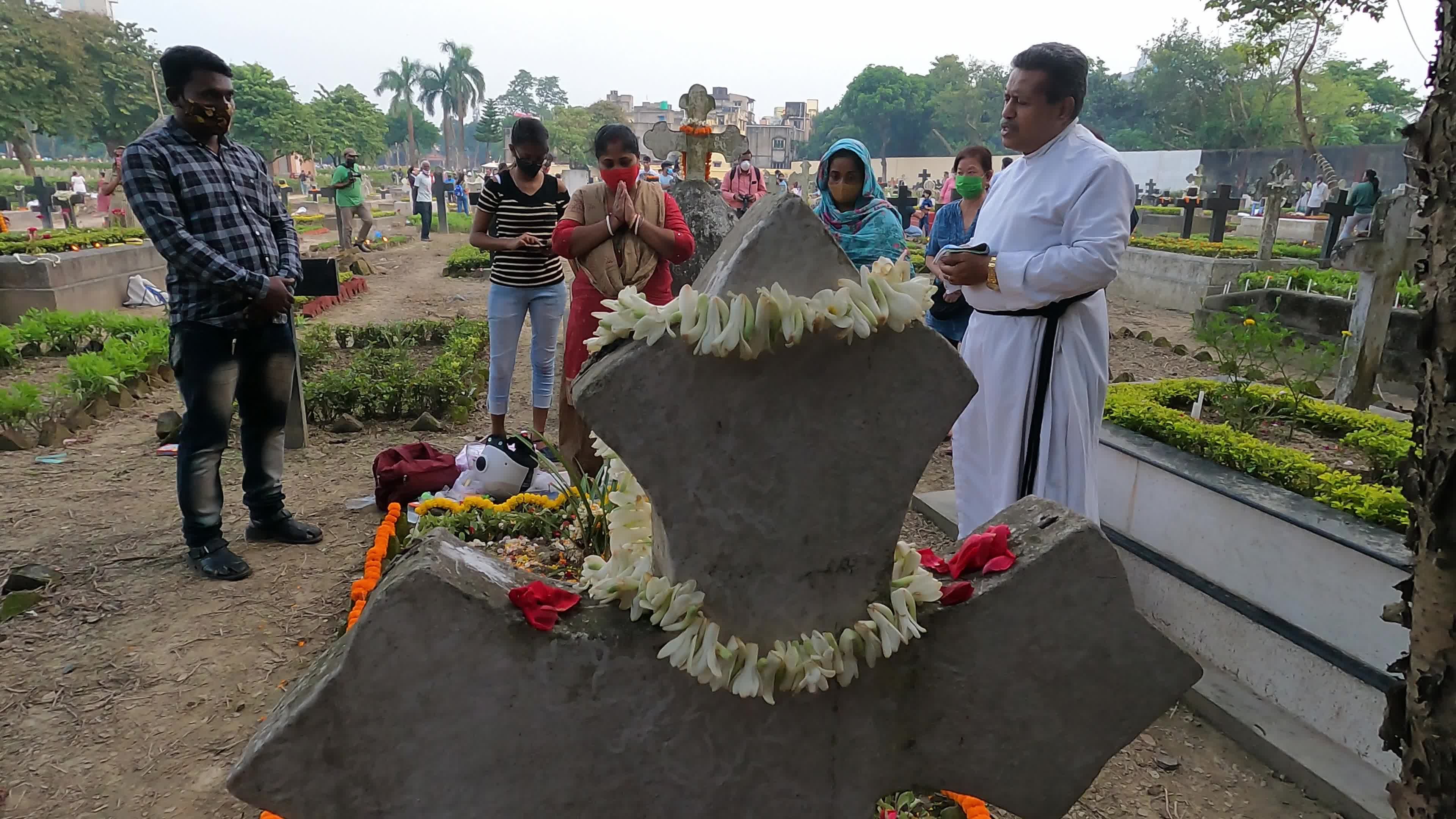 All Souls Day In Kolkata, India