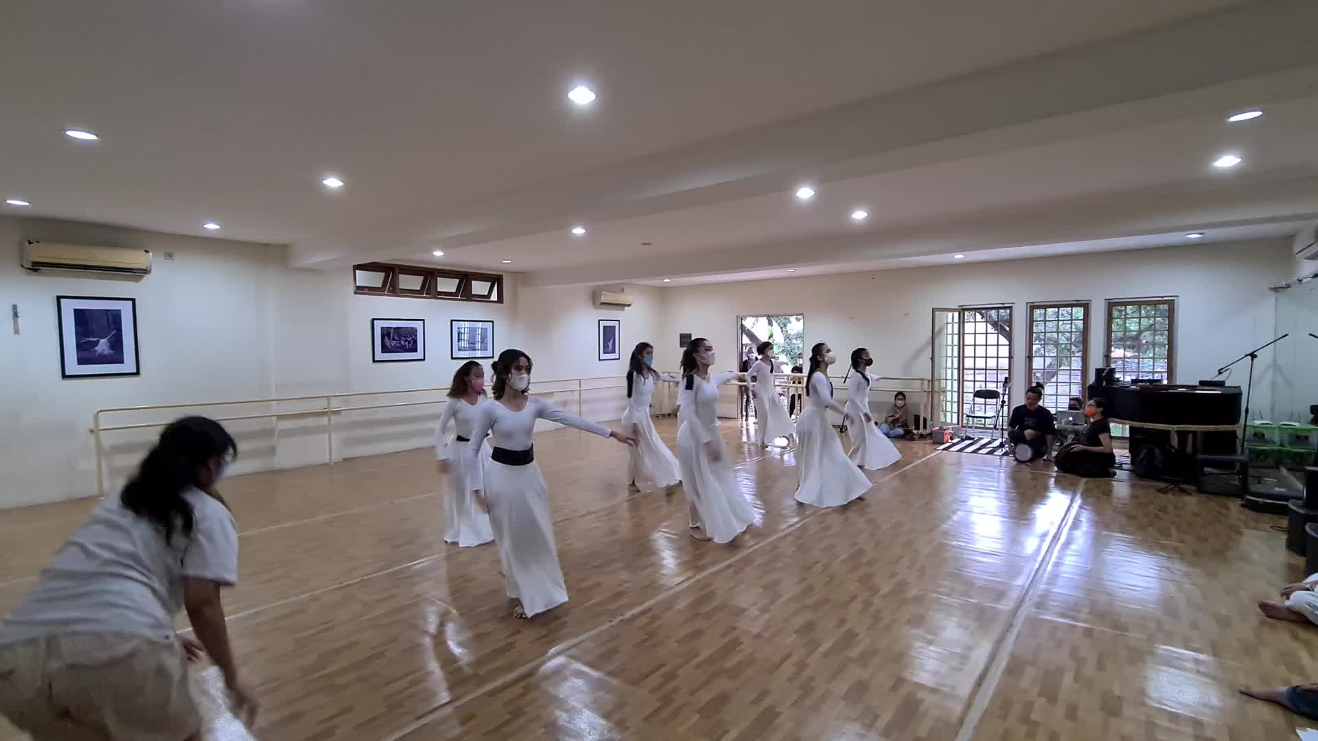 Ballet Practice in Indonesia amid the Covid-19 pandemic