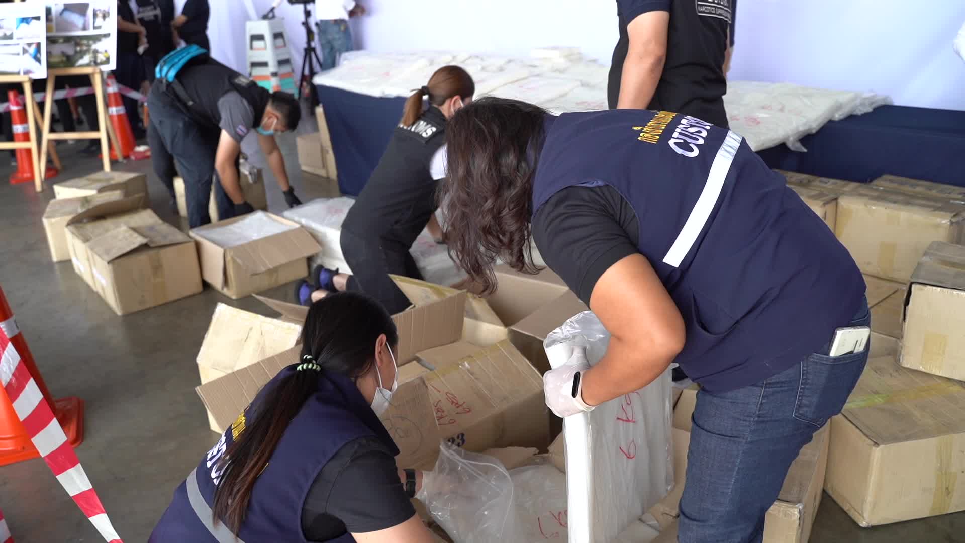 The Customs Department Seized 897 Kilograms of Methamphetamine in Crystal form (ice)