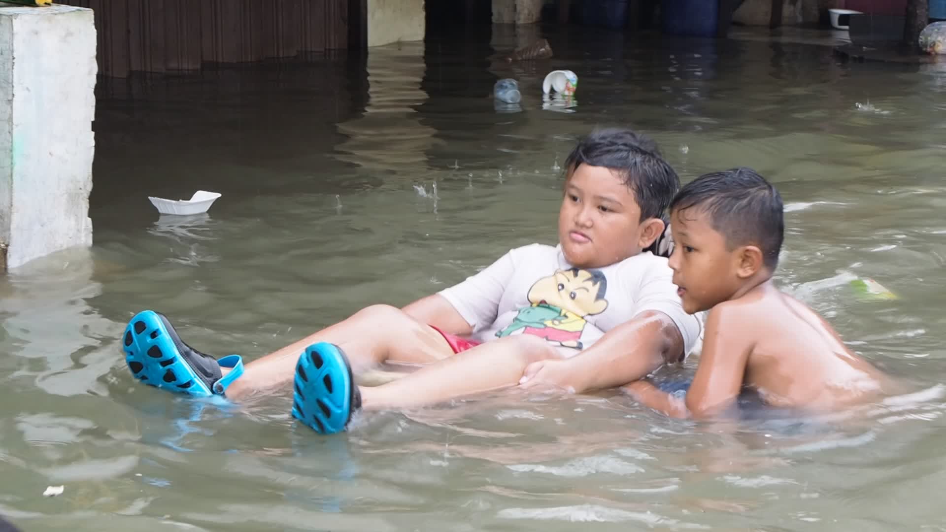 Tidal Flood Hit The North of Jakarta