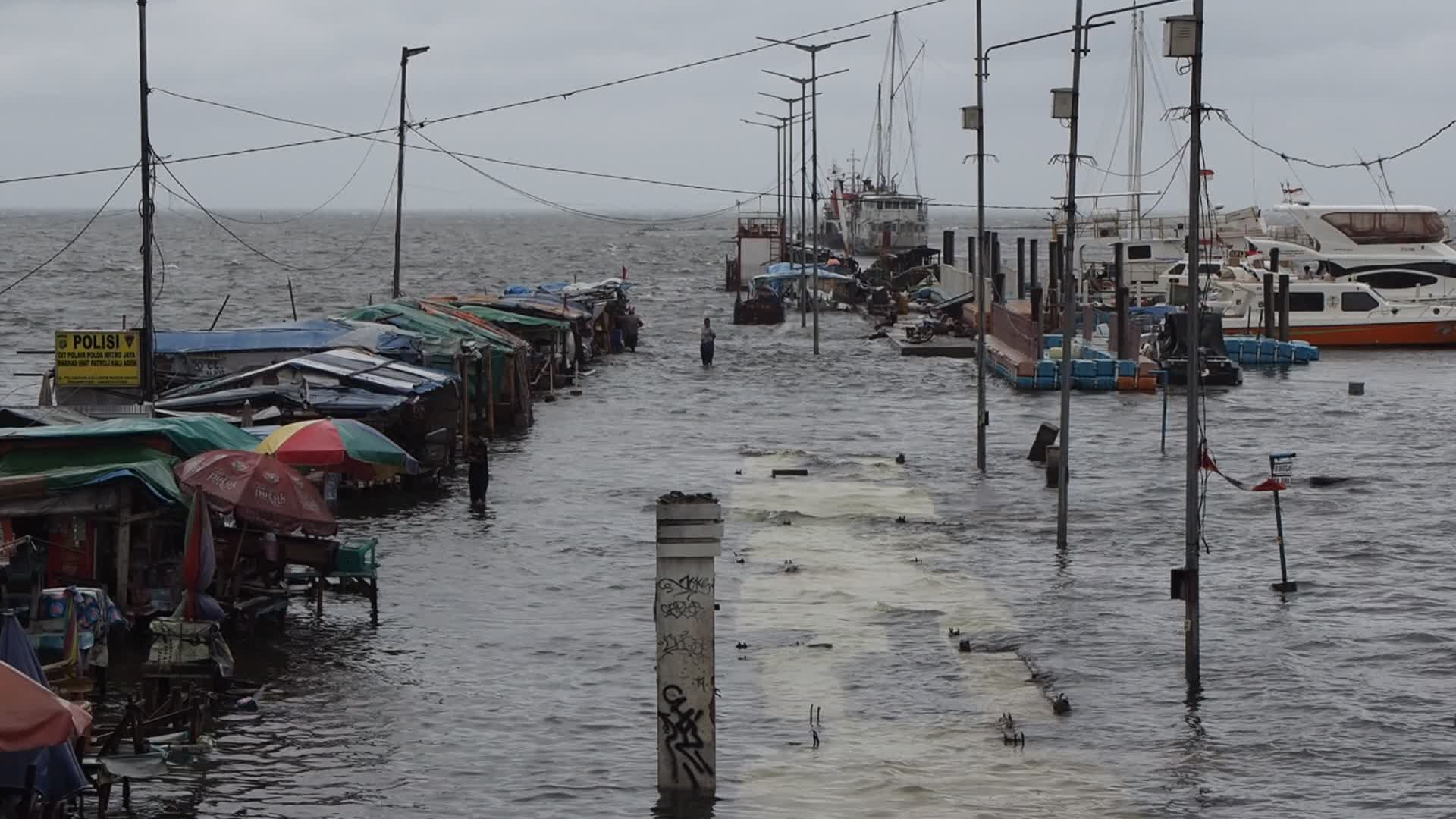 Tidal Flood Hit The North of Jakarta