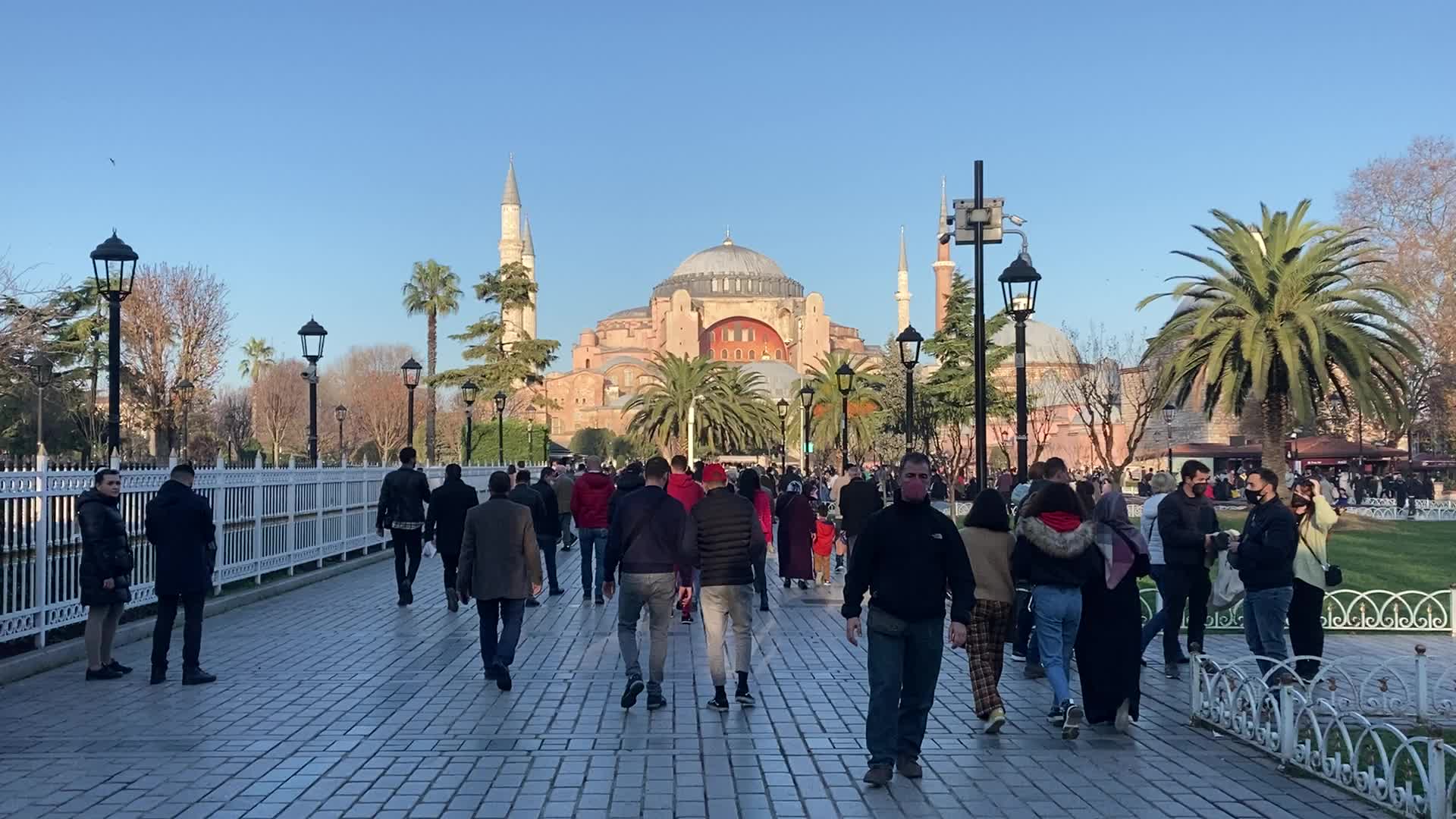 Daily life in Istanbul
