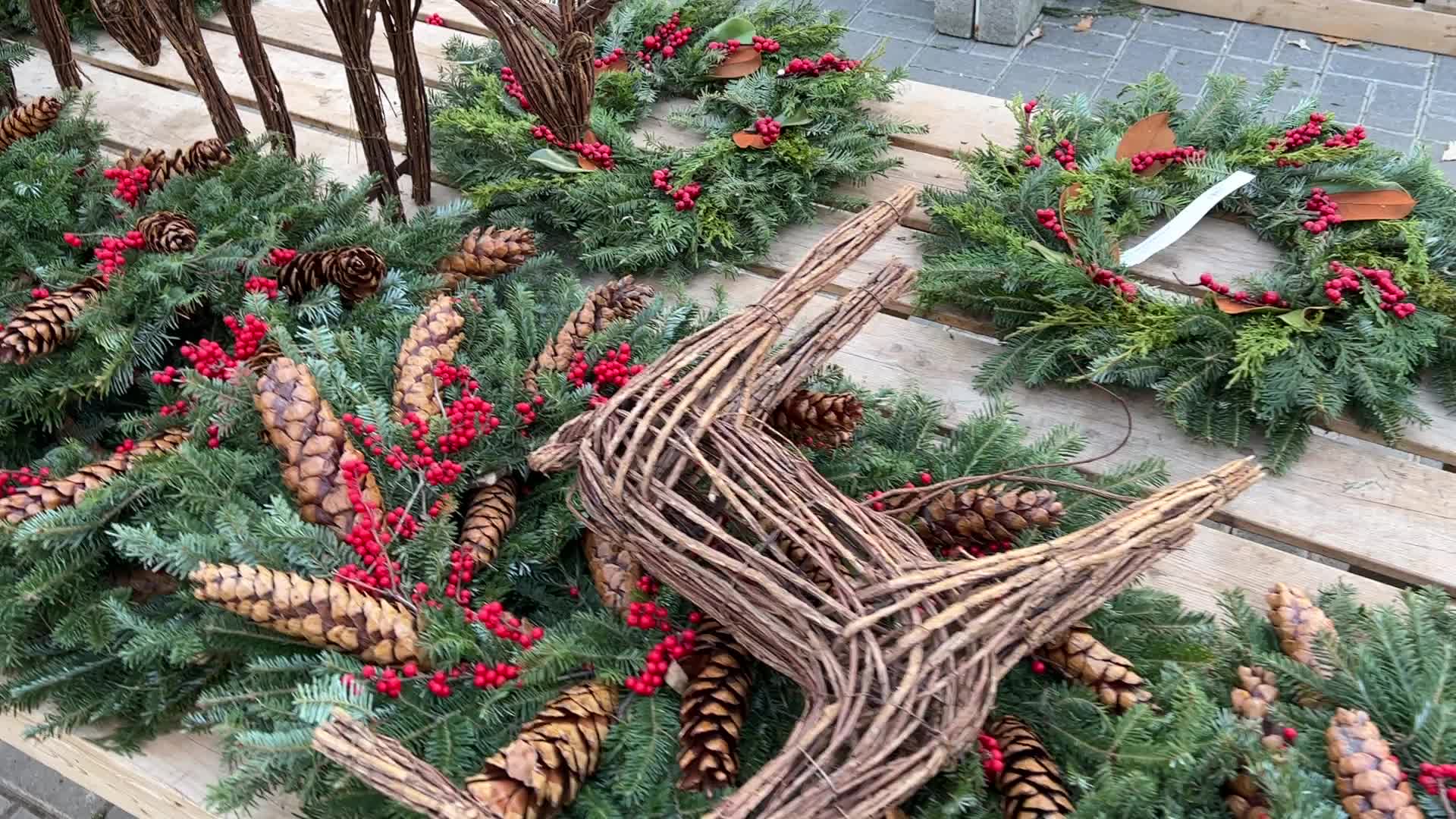 Christmas Decorations In Unionville