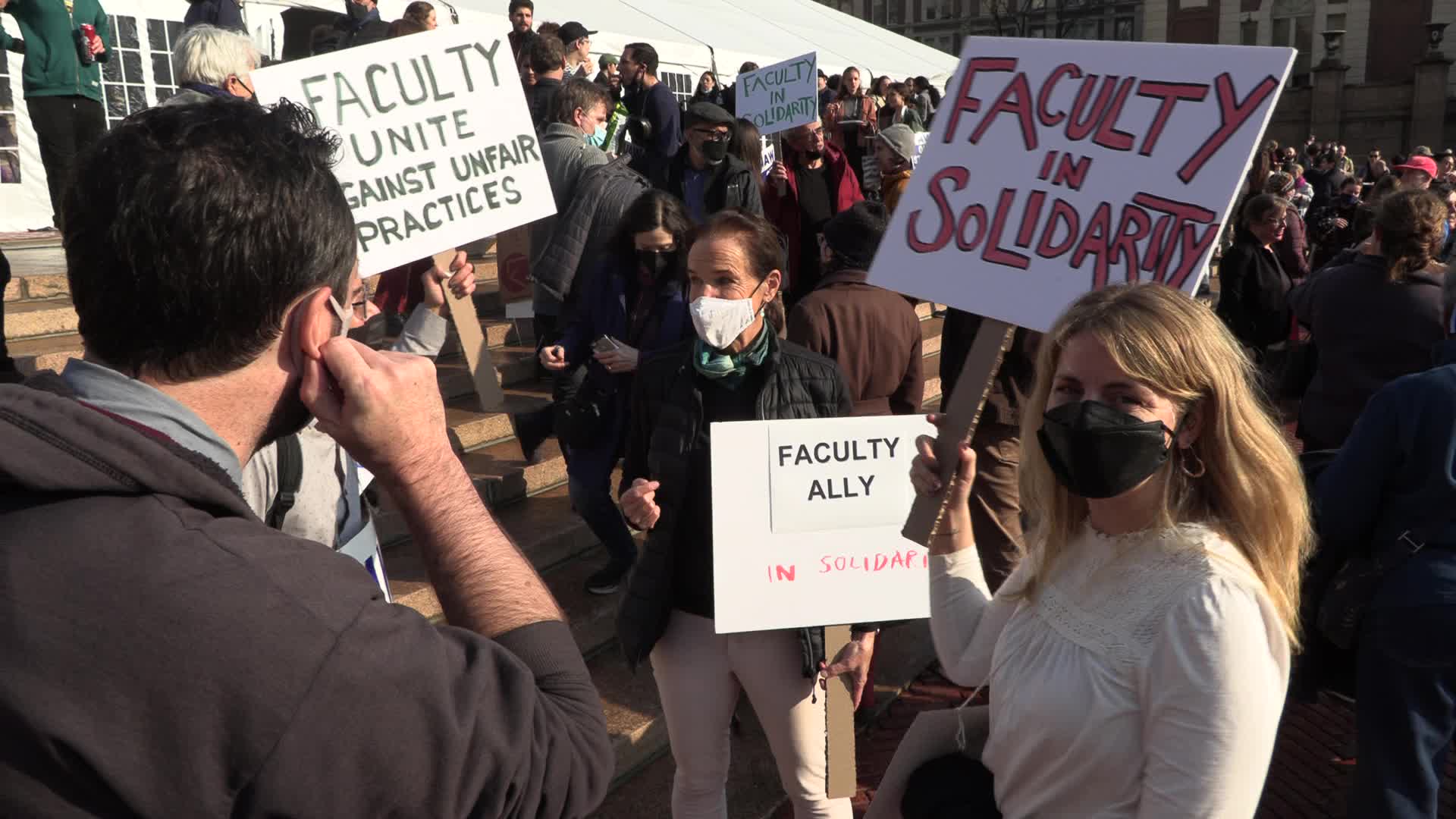 NYC: Columbia Faculty Walkout in Solidarity with Student Strike