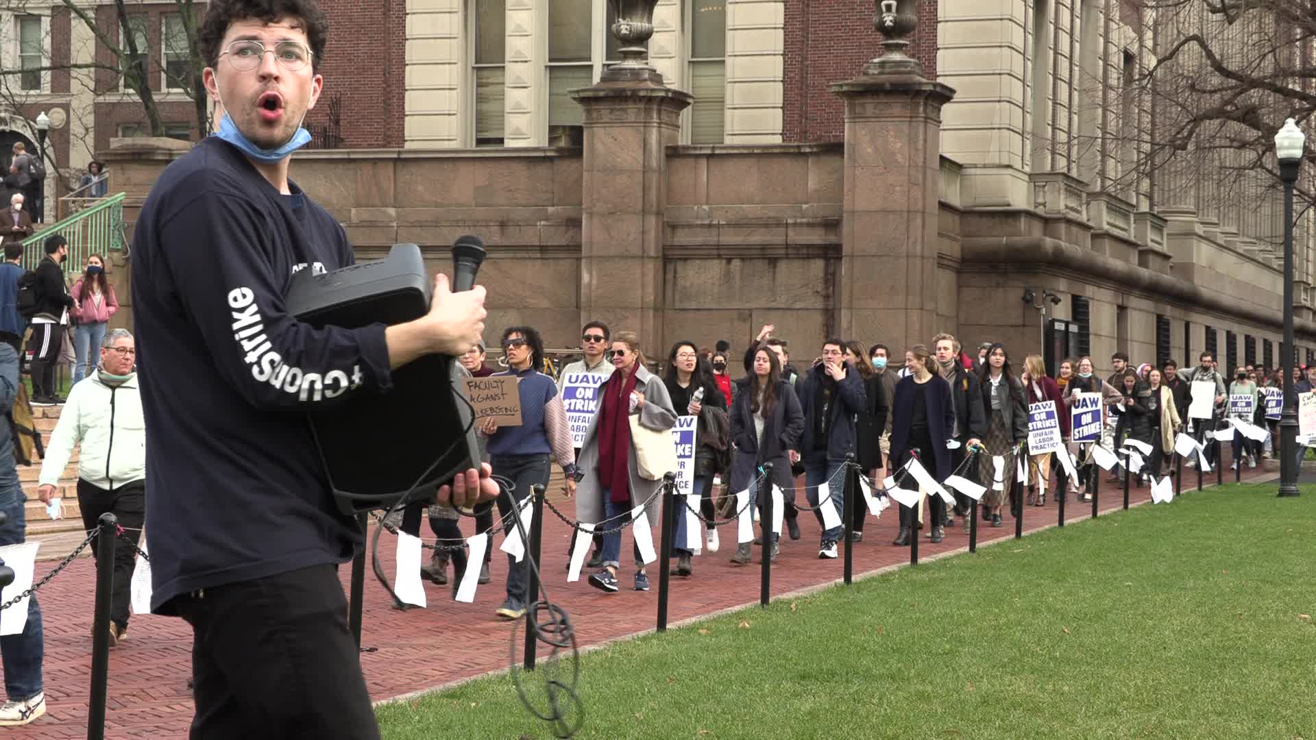 NYC: Columbia Faculty Walkout in Solidarity with Student Strike