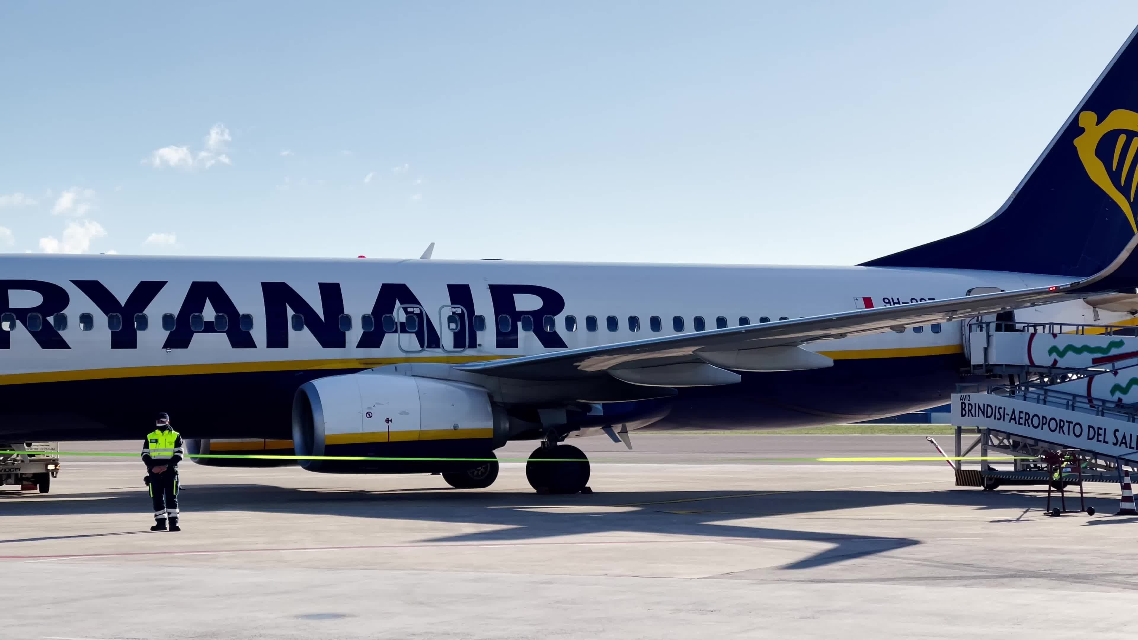 In Flight From Brindisi Airport (LIBR) to Venice Airport (VCE)