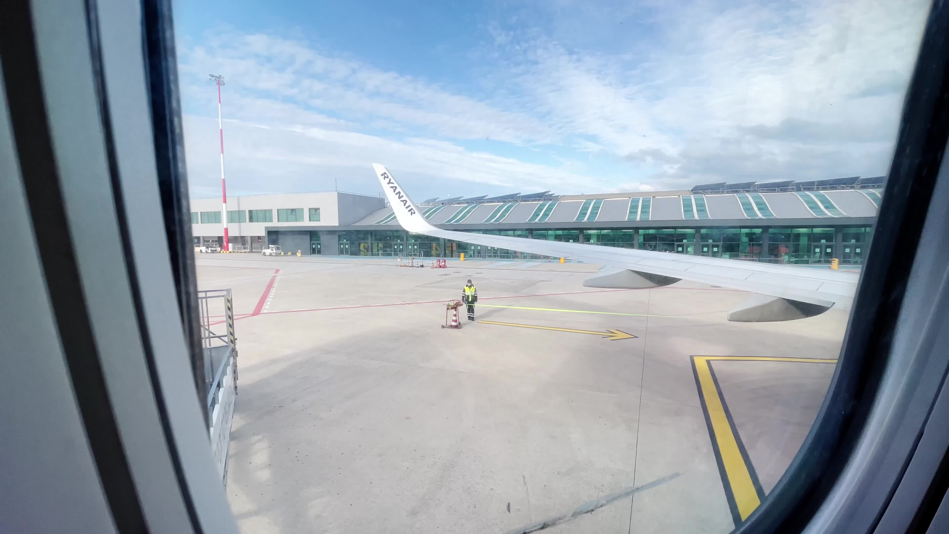 In Flight From Brindisi Airport (LIBR) to Venice Airport (VCE)