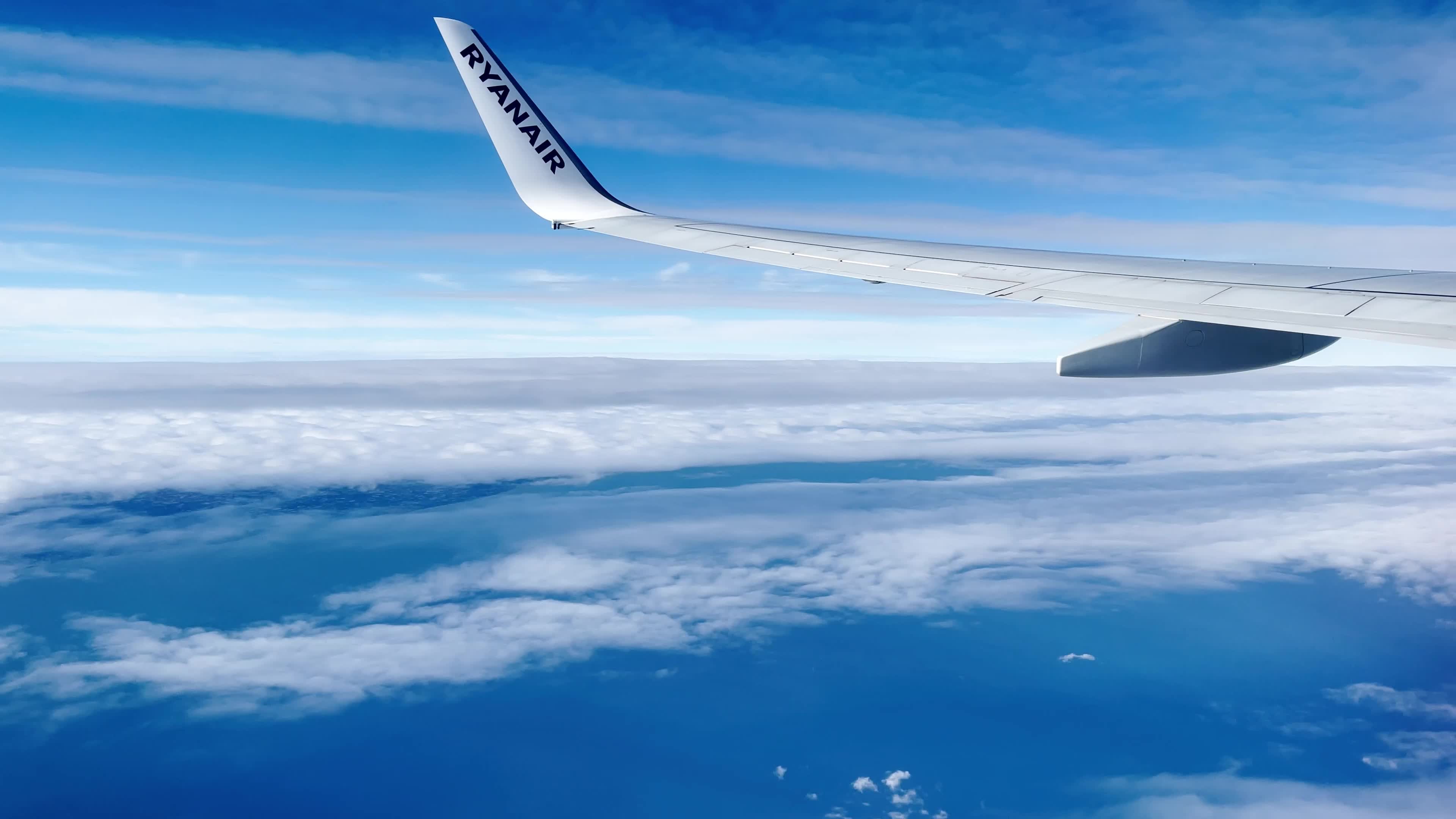 In Flight From Brindisi Airport (LIBR) to Venice Airport (VCE)