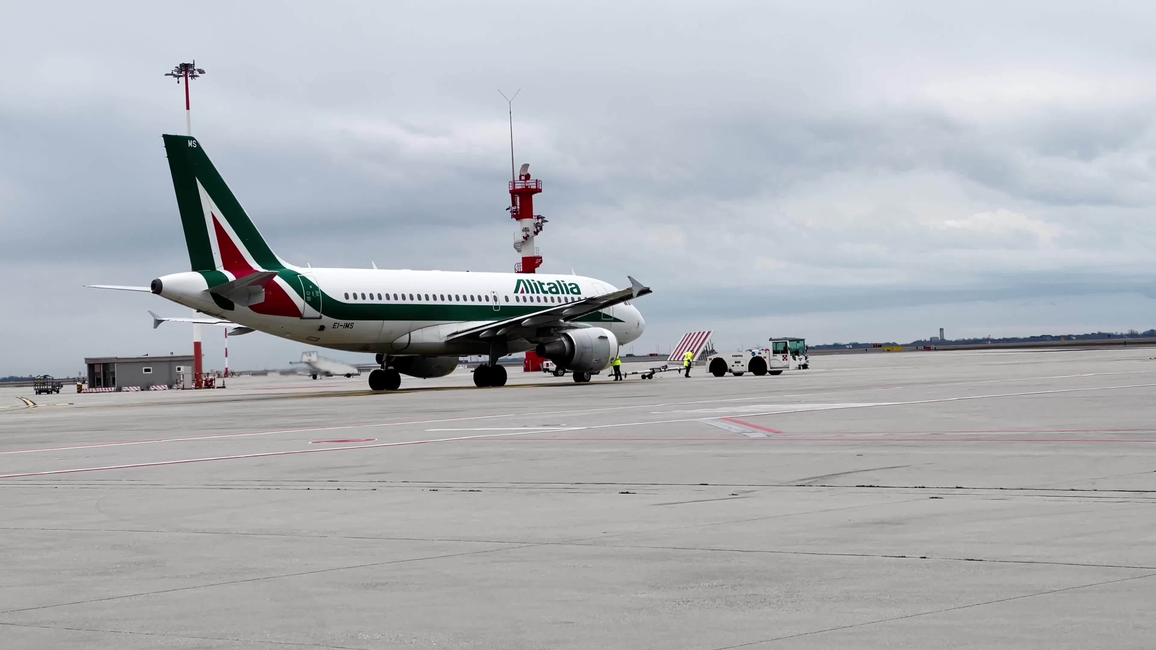 Airbus A319-111 of Alitalia (ITA Airways)