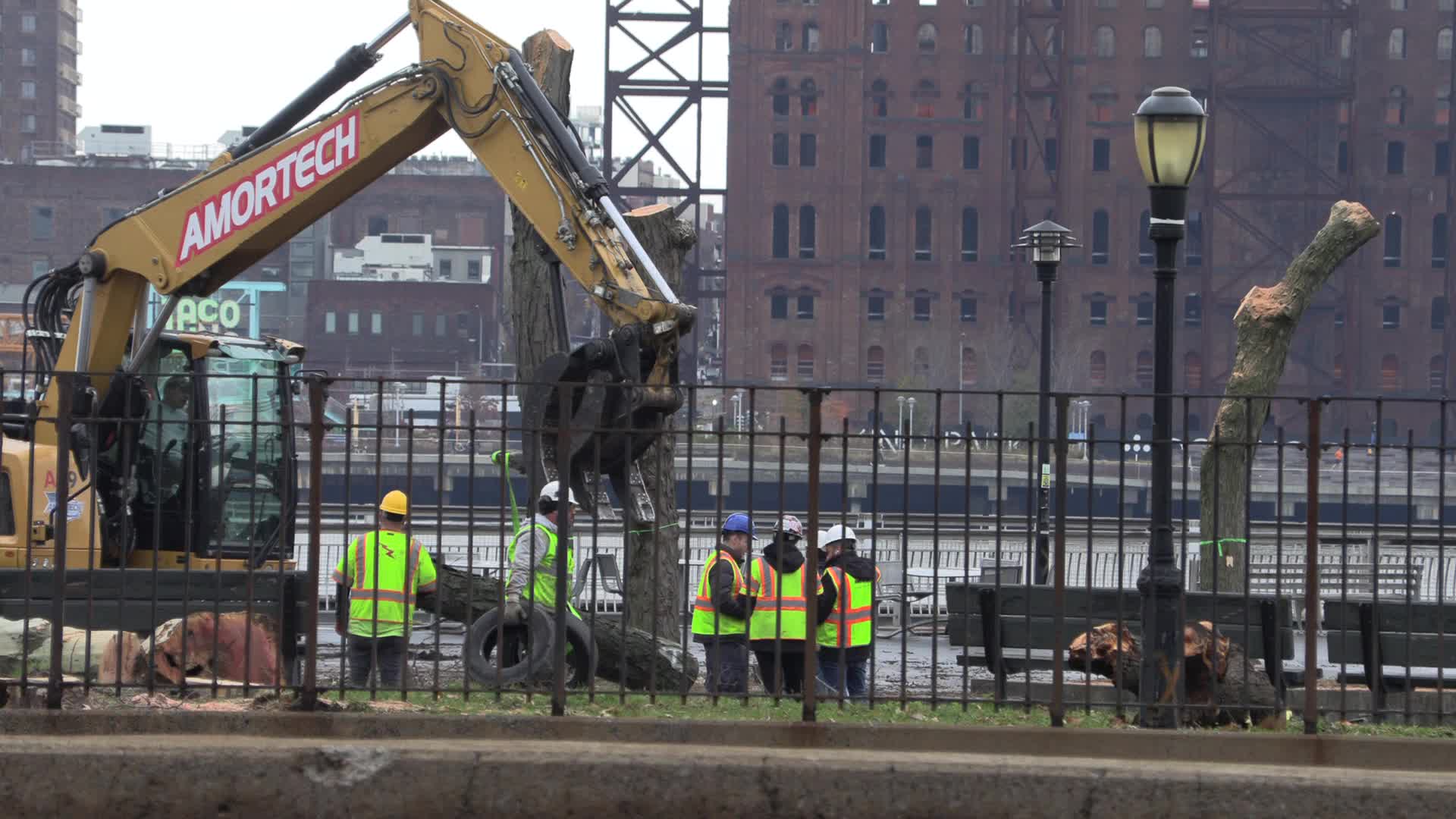 NYC: Save East River Park