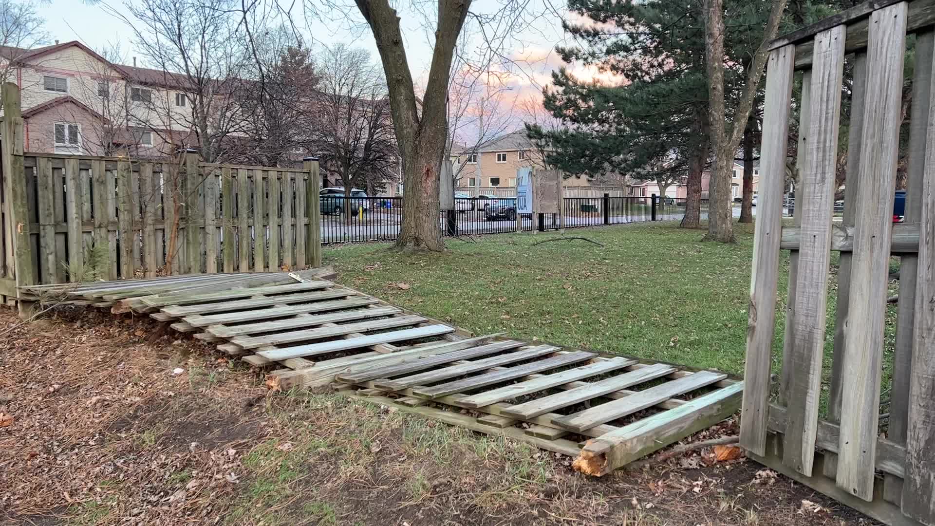 Wind storm wreaks havoc across Southern Ontario