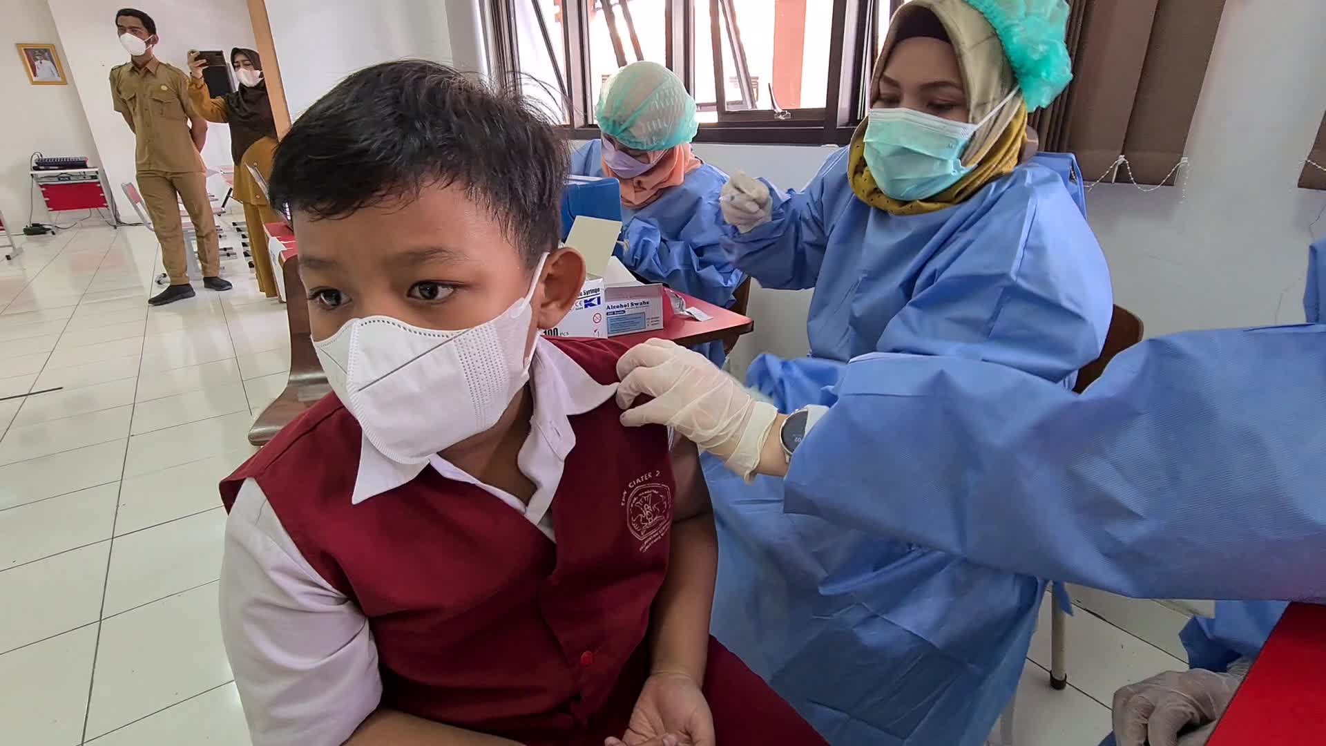 Coronavirus vaccination for children aged 6-11 years in Indonesia