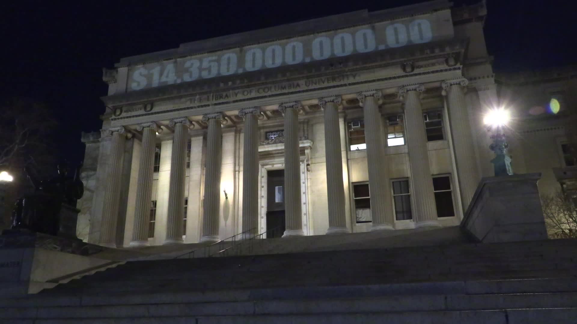 NYC: Columbia strike projection on library