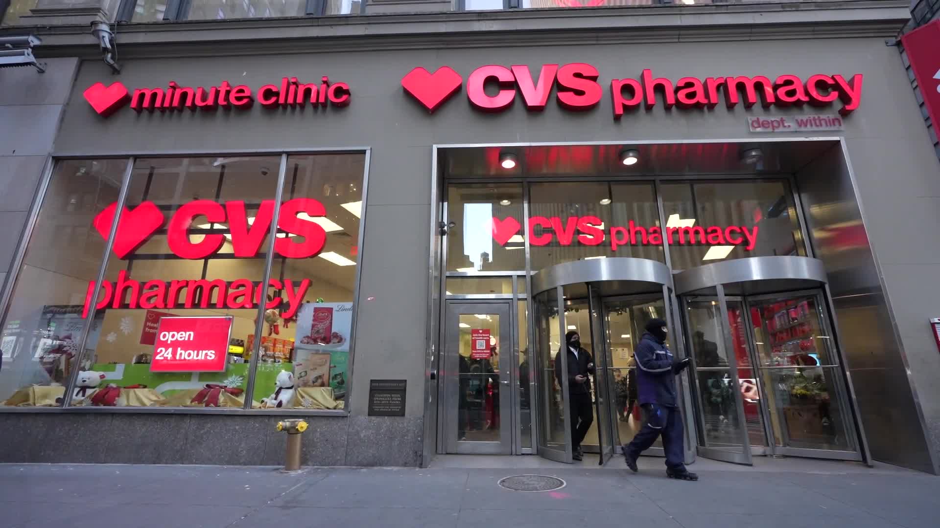  CVS Closing 900 Stores Over Three Years 