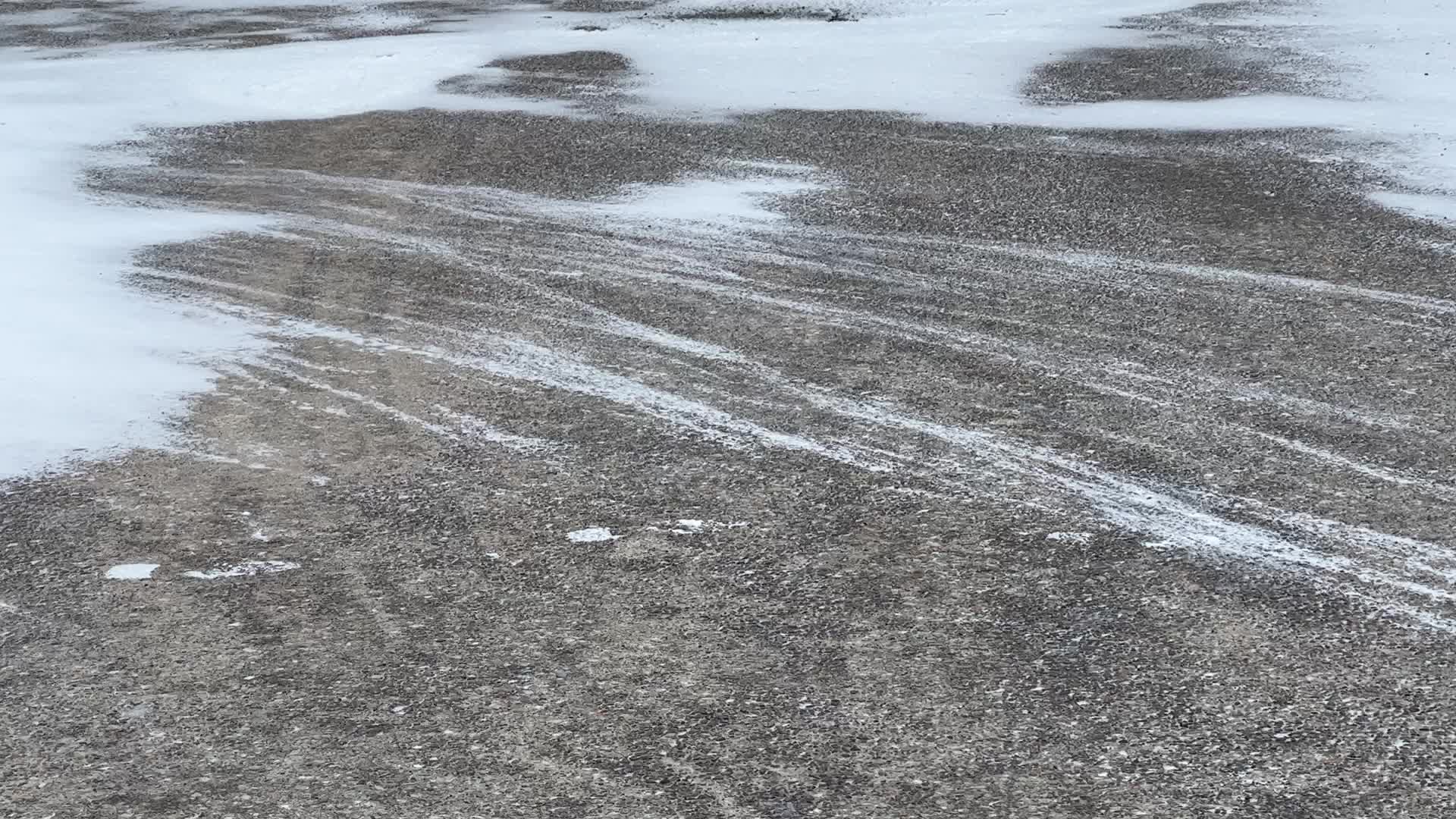 Toronto gets hit by a mix of wintery weather