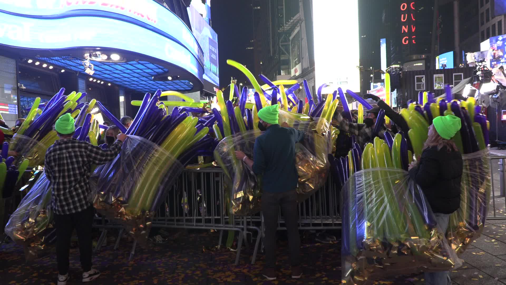 NYC: Times Square New Years Eve 2022