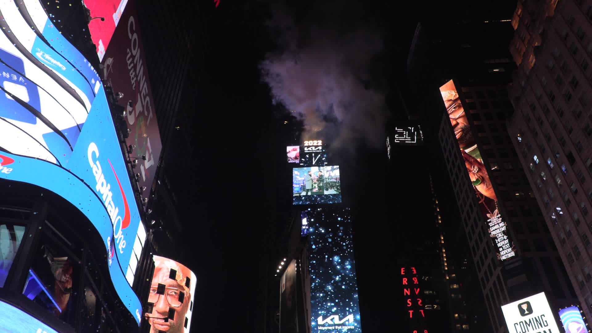 NYC: Times Square New Years Eve 2022