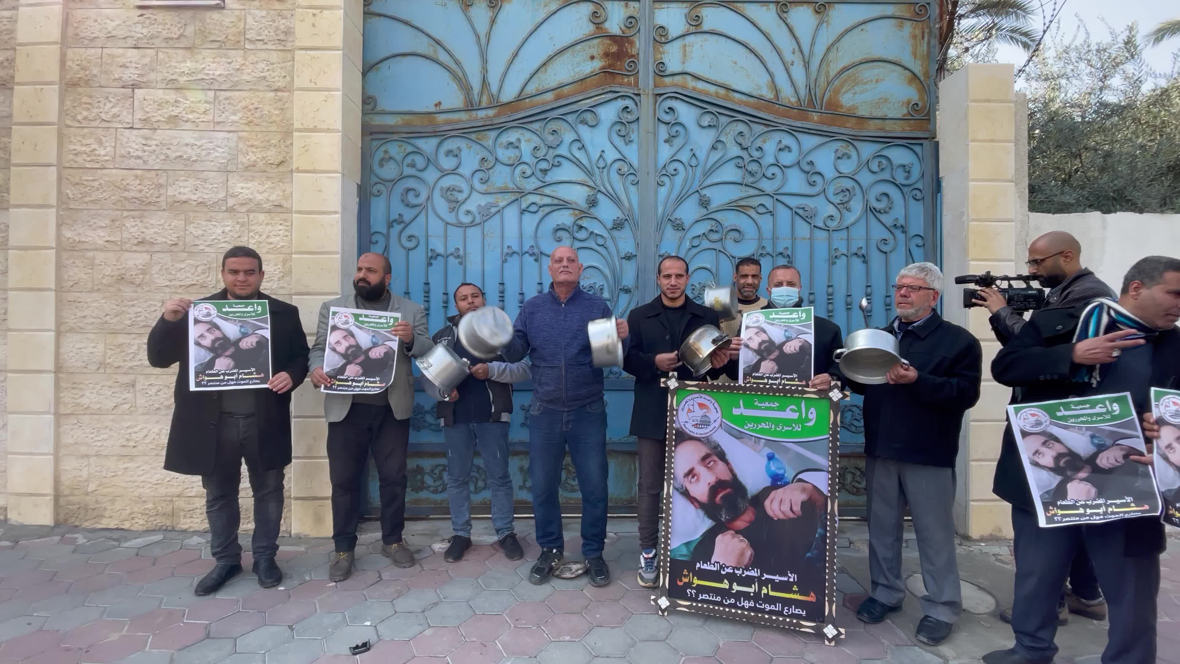 Israel agrees to release Palestinian prisoner on hunger strike