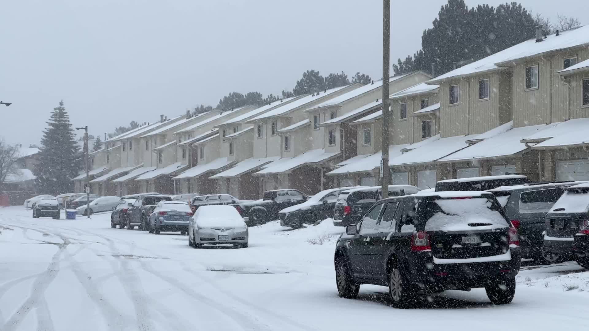 Toronto gets hit by winter snowstorm