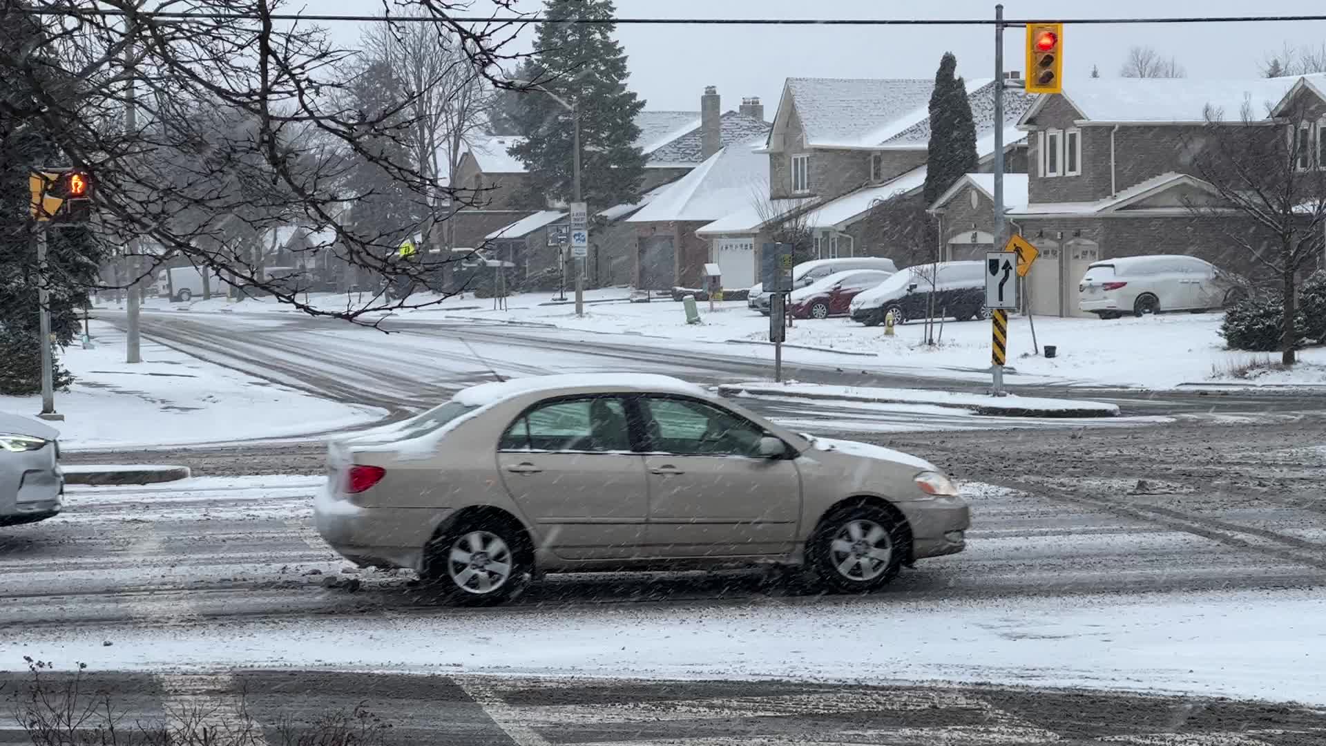 Toronto gets hit by winter snowstorm