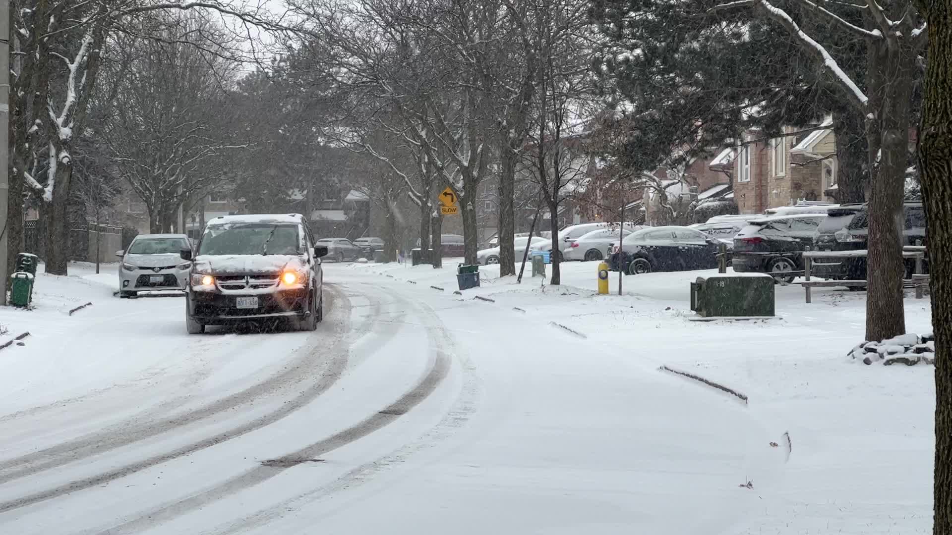 Toronto gets hit by winter snowstorm