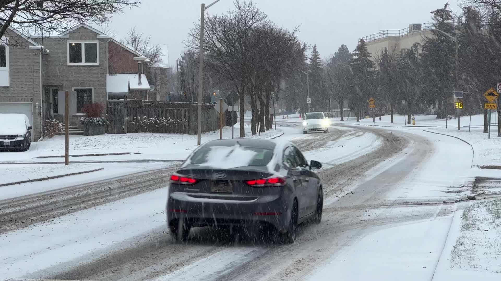 Toronto gets hit by winter snowstorm