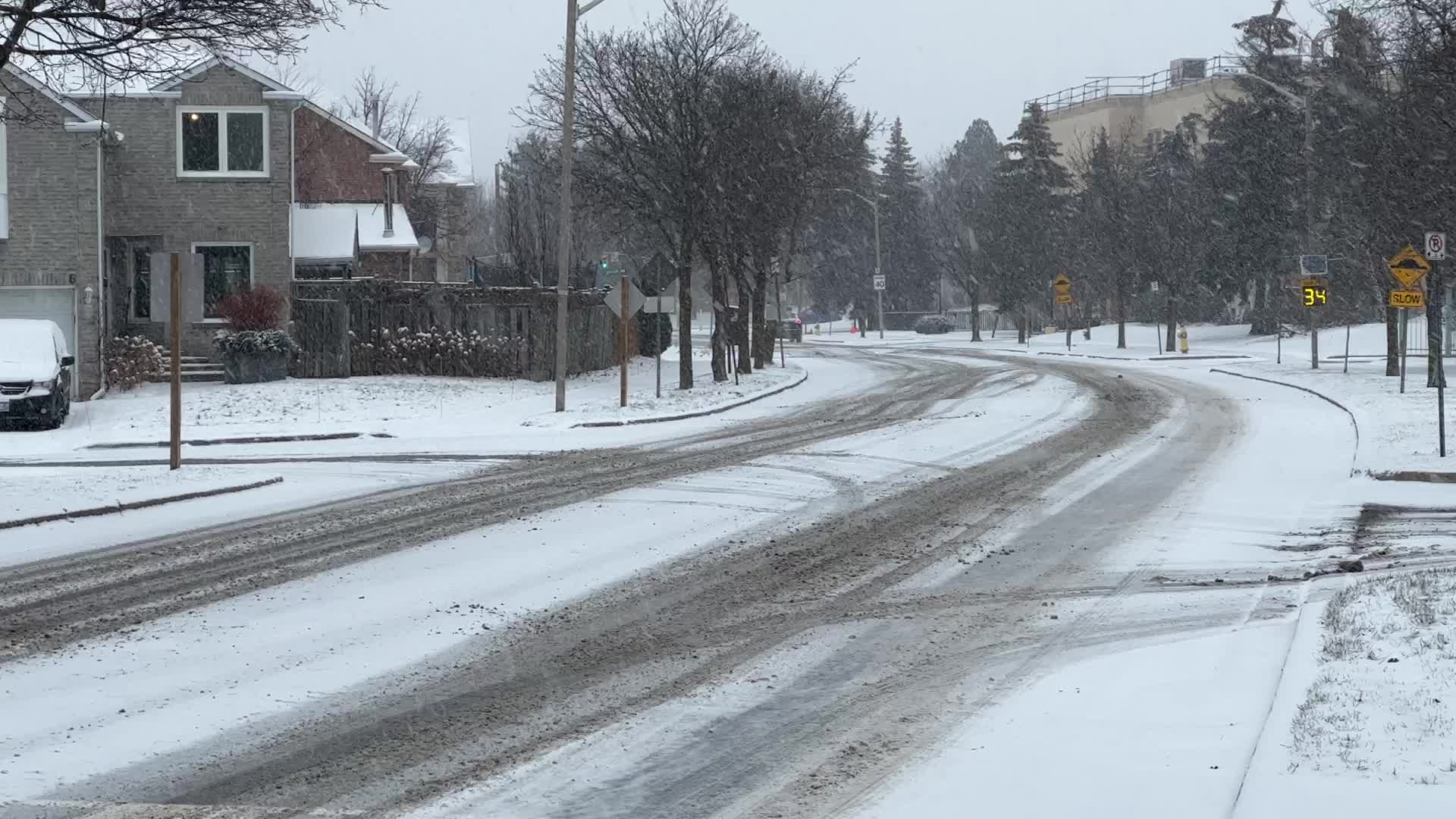 Toronto gets hit by winter snowstorm