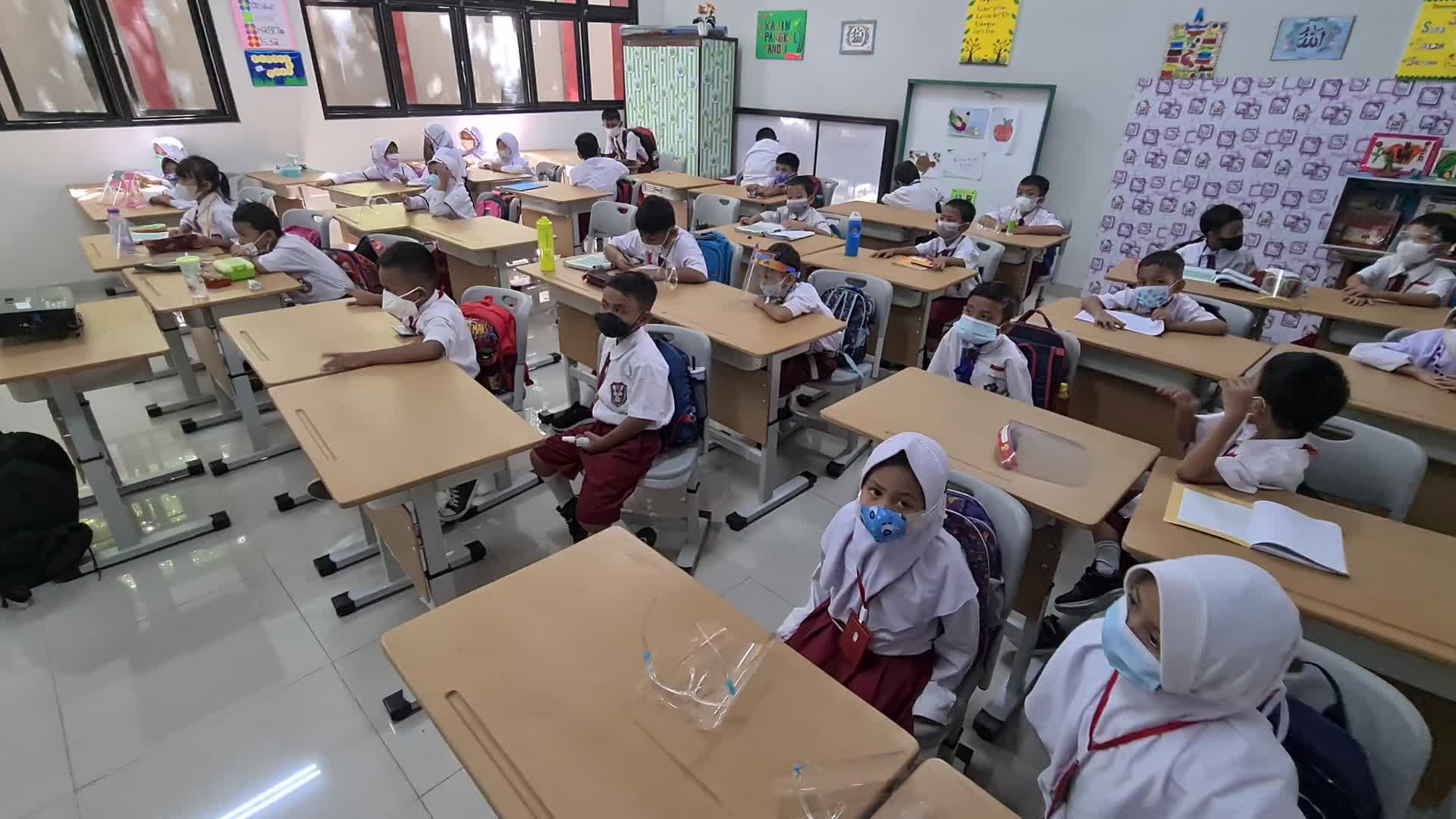 Full face-to-face learning in Jakarta, Indonesia