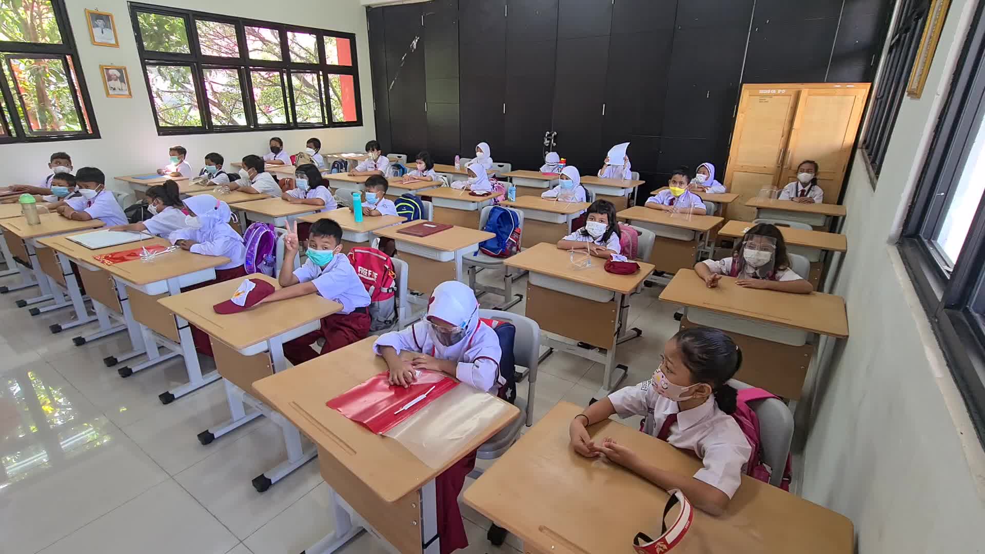 Full face-to-face learning in Jakarta, Indonesia