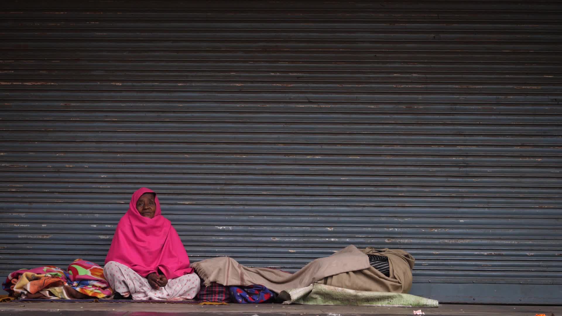 Weekend Curfew following the rise in Covid-19 cases in Delhi, India