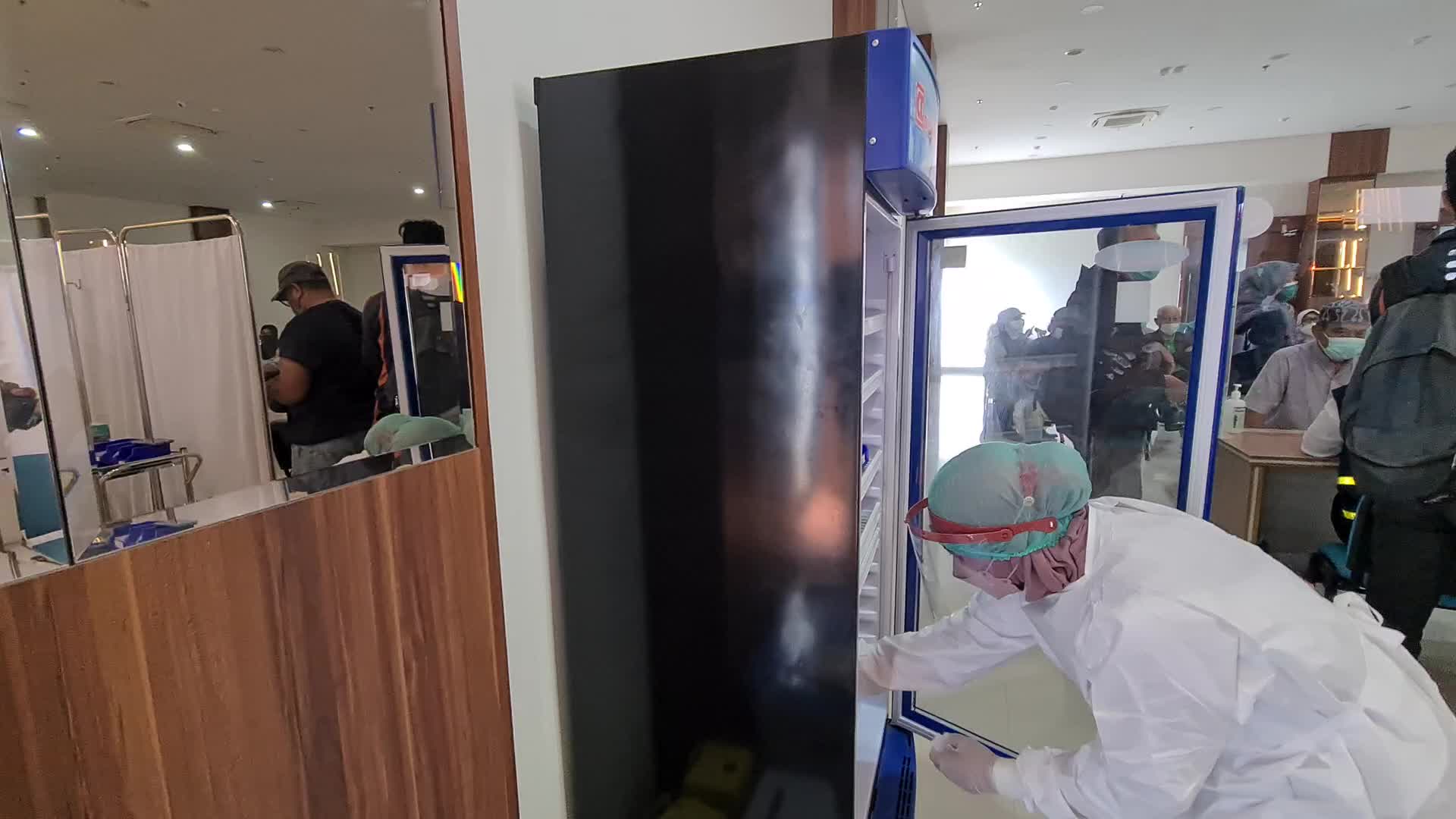  Booster dose of the coronavirus (COVID-19) vaccine in Indonesia